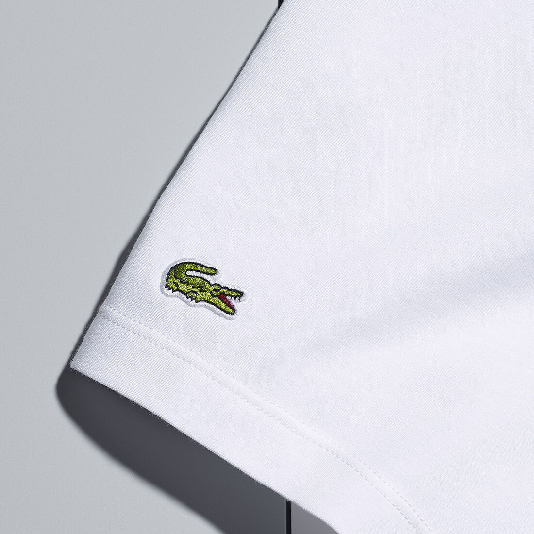 طقم بوكسر لاكوست بطبعة الشعار بألياف دقيقة للرجال، 3 قطع Pack Of 3 Casual Black Trunks - 5H3389-00-NUA