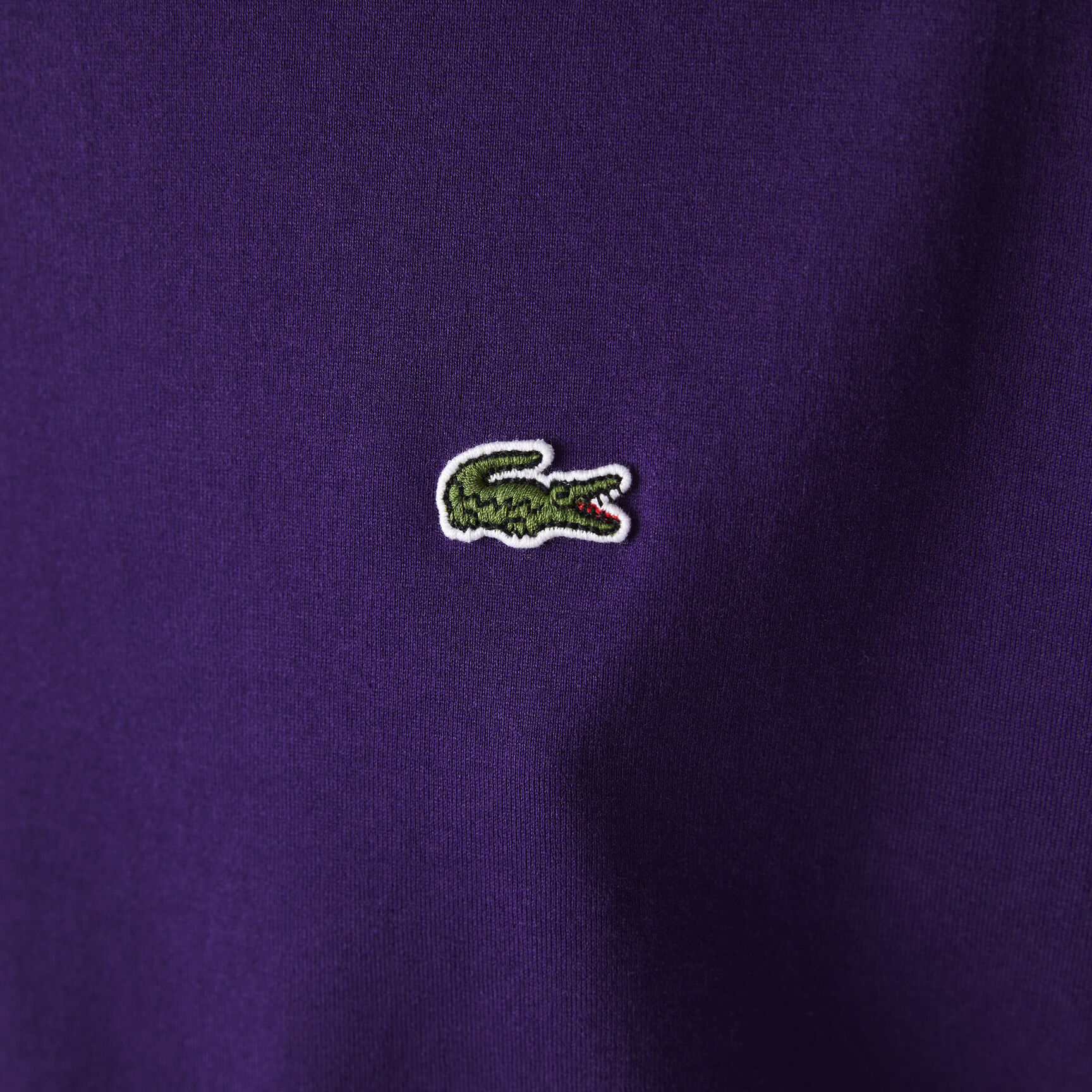 تي شيرت قطن بقصّة فضفاضة وفتحة رقبة على شكل حرف V للنساء تي شيرت قطن بقصّة فضفاضة وفتحة رقبة على شكل حرف V للنساء