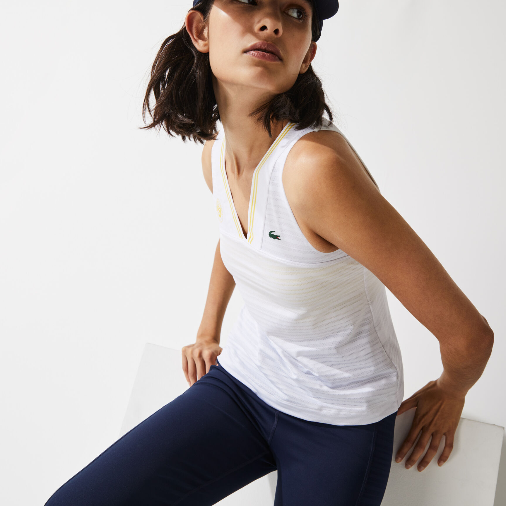 قميص حمالات للنساء مزدوج الخامة مجموعة Lacoste SPORT قميص حمالات للنساء مزدوج الخامة مجموعة Lacoste SPORT