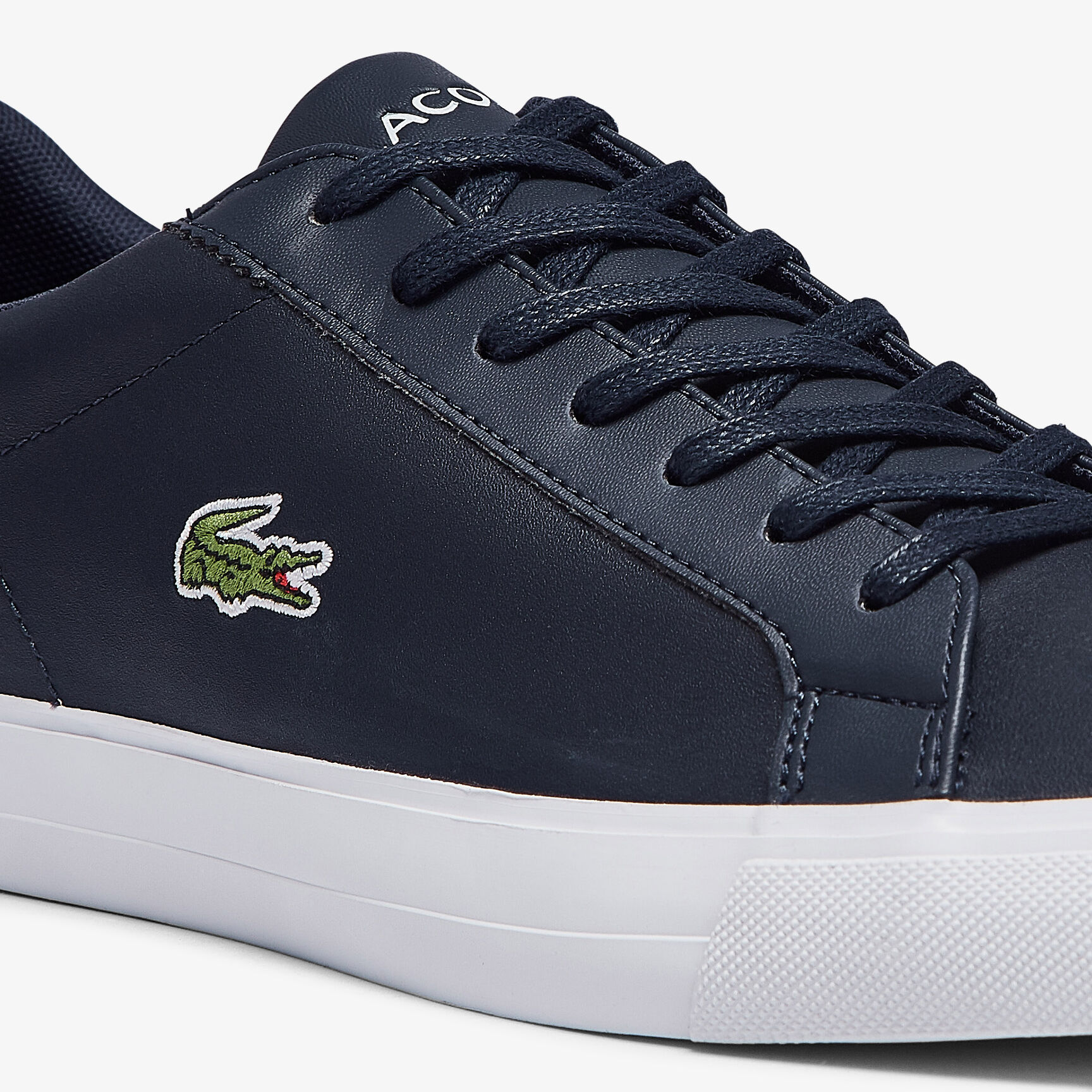 سنيكرز ليروند بلس جلد للرجال