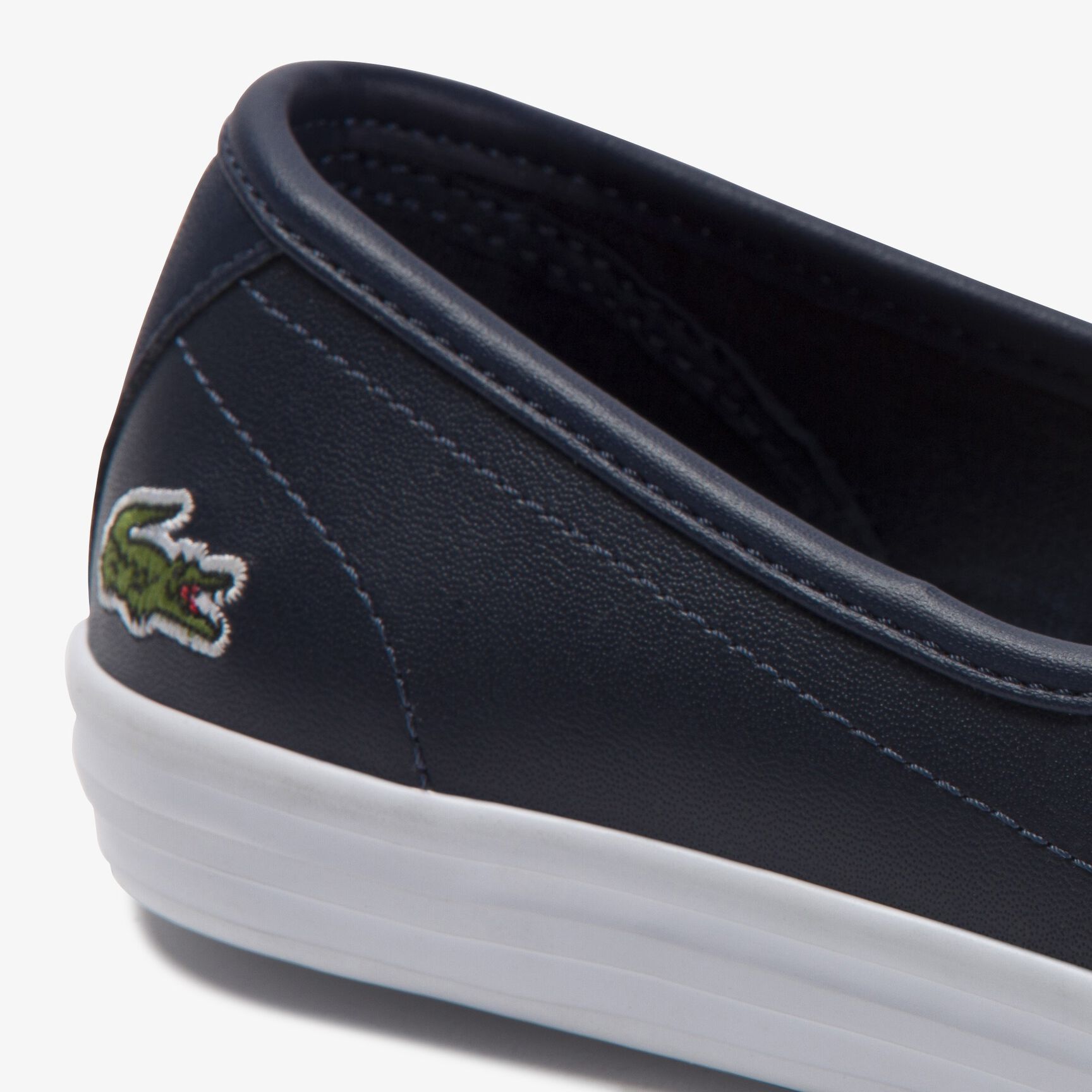 سنيكرز زيان جلد بنعل سميك للنساء سنيكرز زيان جلد بنعل سميك للنساء