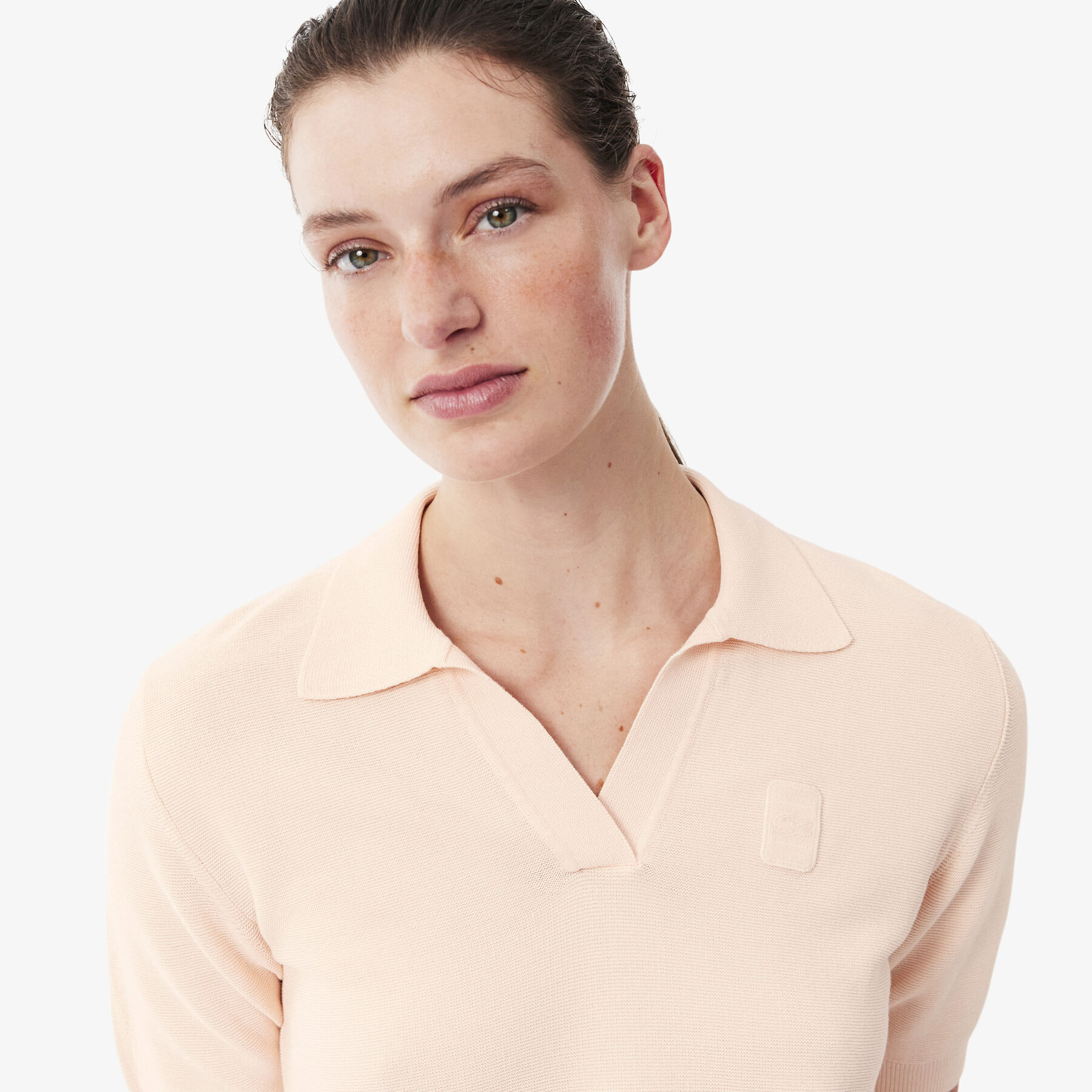 lacoste regular fit open neck badge accent knit polo shirt
