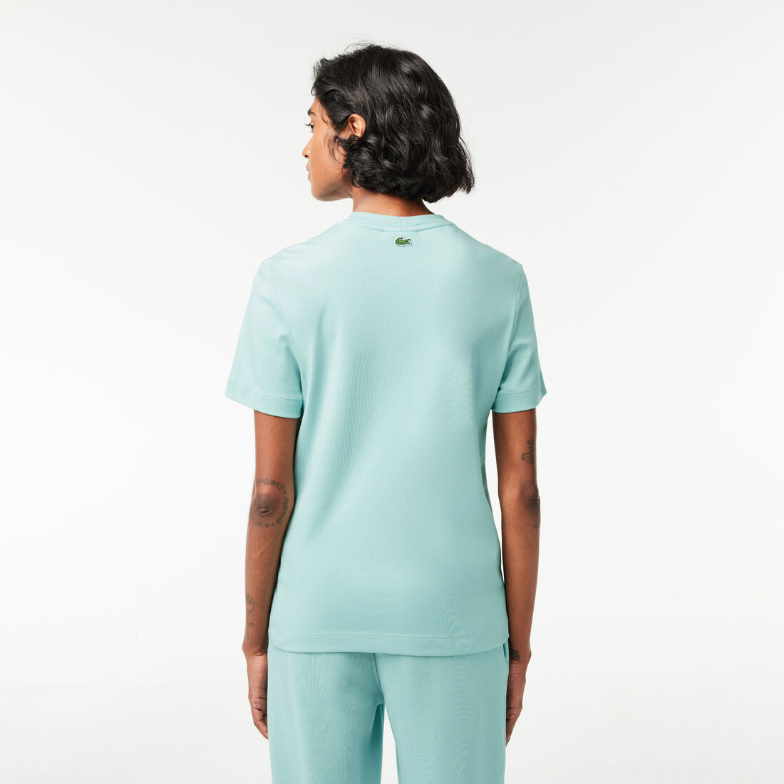 تي شيرت لاكوست جيرسيه قطن بطبعة شعار واسم الماركة Regular Fit Signature Print T-shirt - TF0854-00-LGF