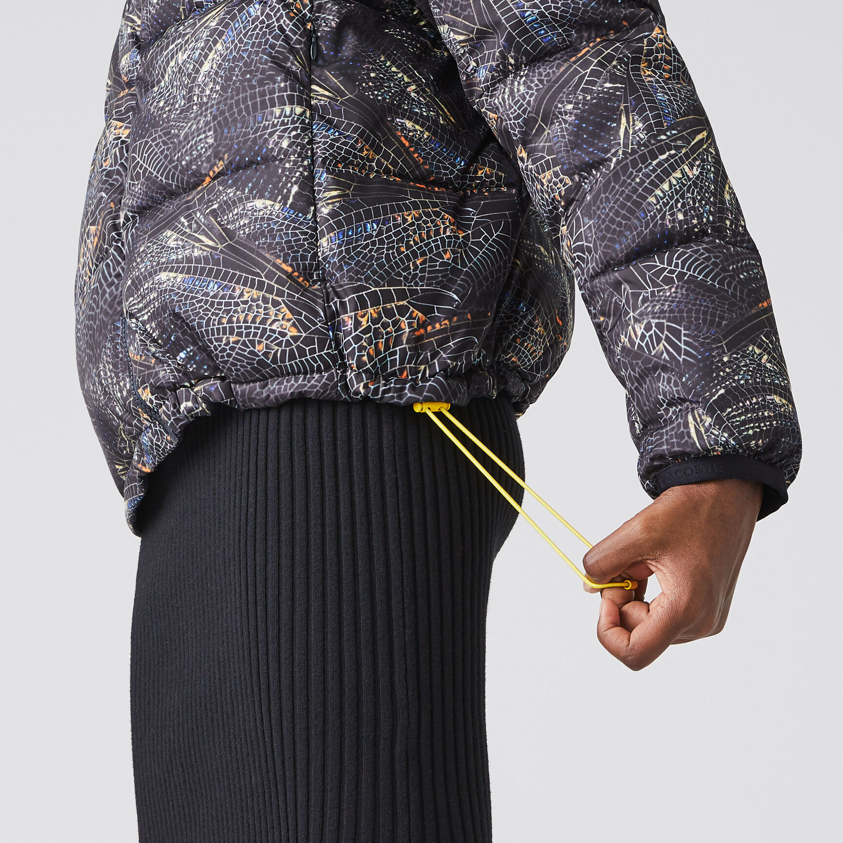 جاكيت مبطن مع طبعات من مجموعة National Geographic للنساء جاكيت مبطن مع طبعات من مجموعة National Geographic للنساء