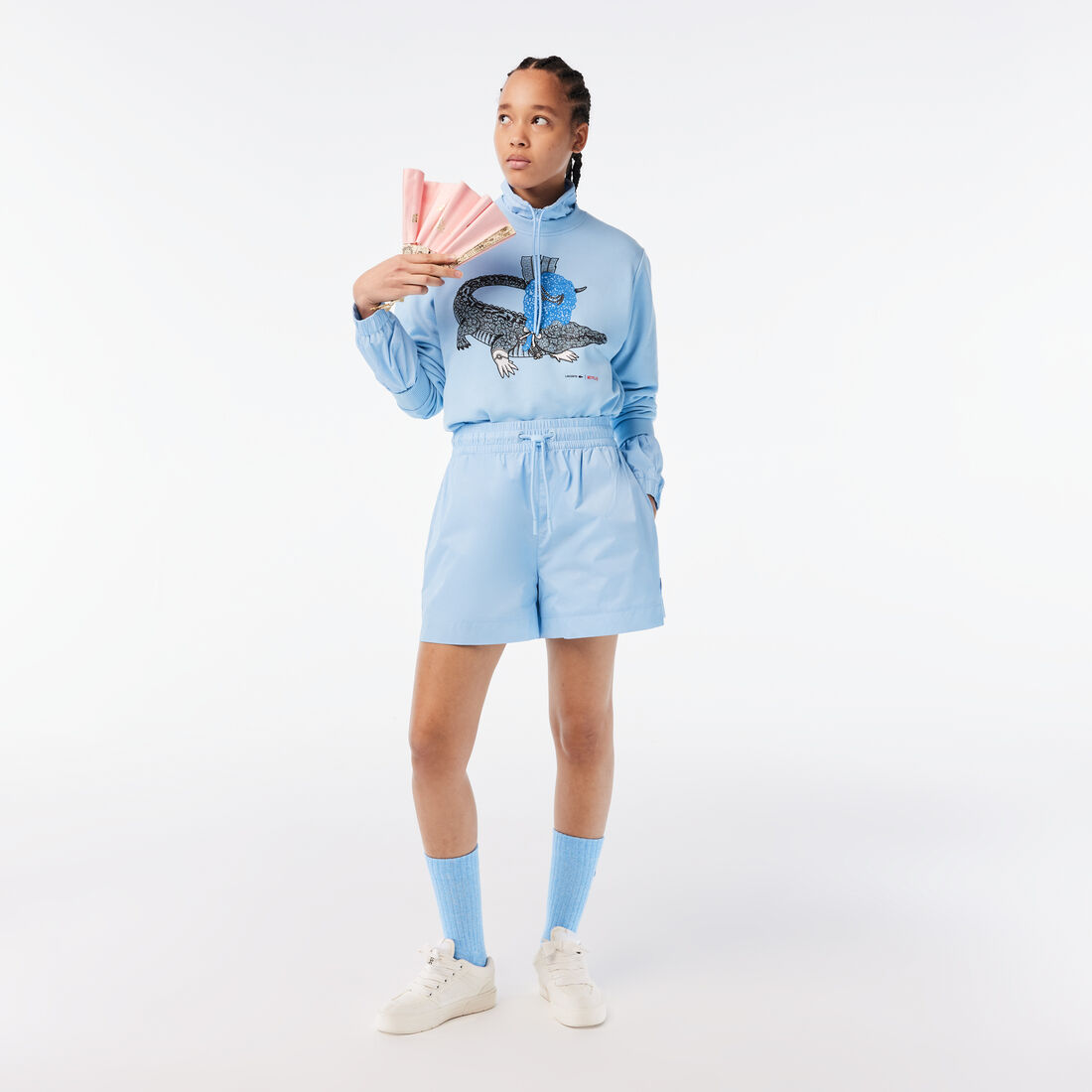 سويت شيرت صوف قطن عضوي بقصة فضفاضة للنساء مجموعة Lacoste x Netflix سويت شيرت صوف قطن عضوي بقصة فضفاضة للنساء مجموعة Lacoste x Netflix