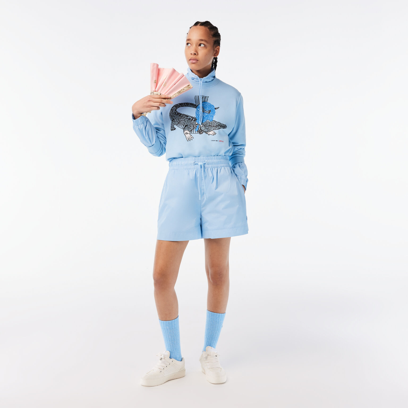 سويت شيرت صوف قطن عضوي بقصة فضفاضة للنساء مجموعة Lacoste x Netflix سويت شيرت صوف قطن عضوي بقصة فضفاضة للنساء مجموعة Lacoste x Netflix