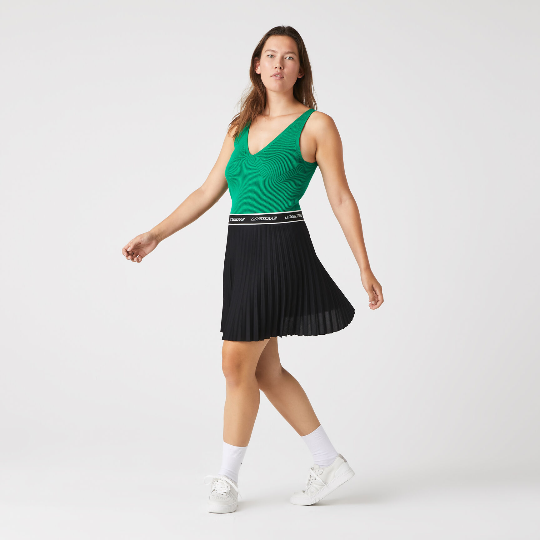 تنورة لاكوست قصيرة بطيات وخصر مطاطي للنساء تنورة لاكوست قصيرة بطيات وخصر مطاطي للنساء