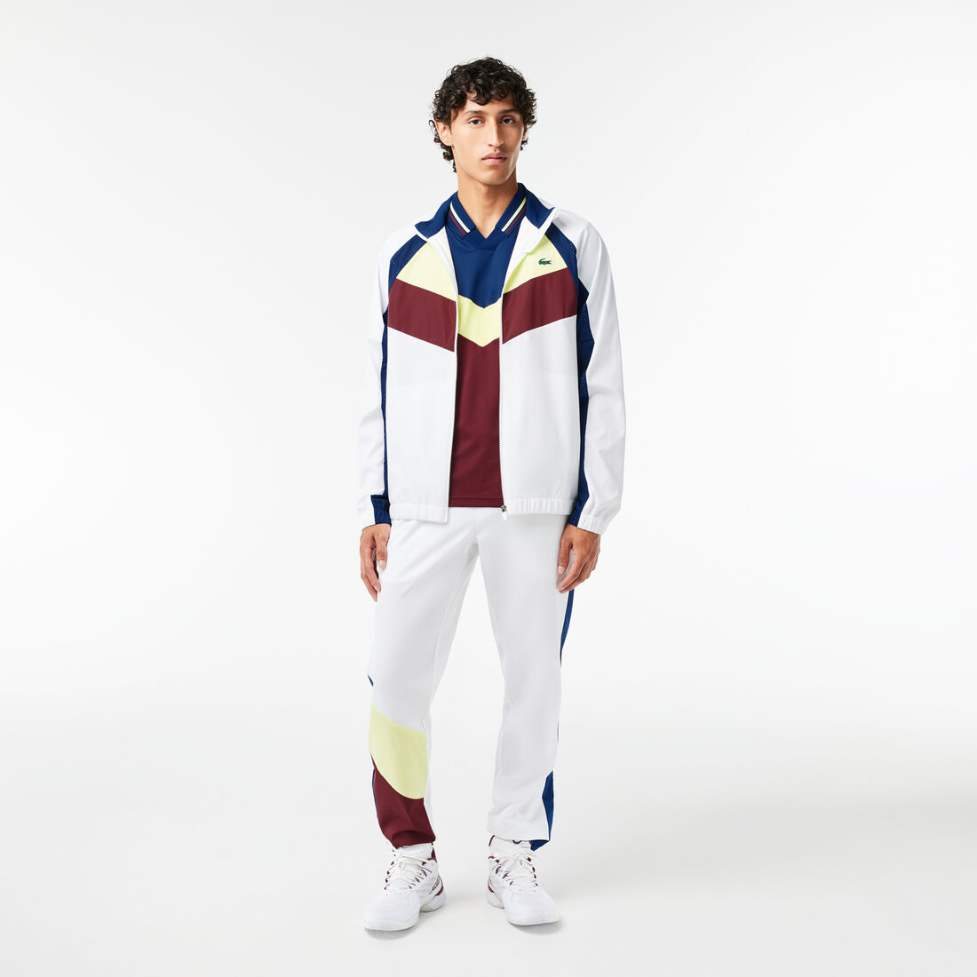 تي شيرت بولو بنقشة شعار الماركة وياقة بلون مغاير وقصّة كلاسيكية Slim Fit Lacoste Tennis x Daniil Medvedev Seamless Effect Polo Shirt - DH1099-00-IZF