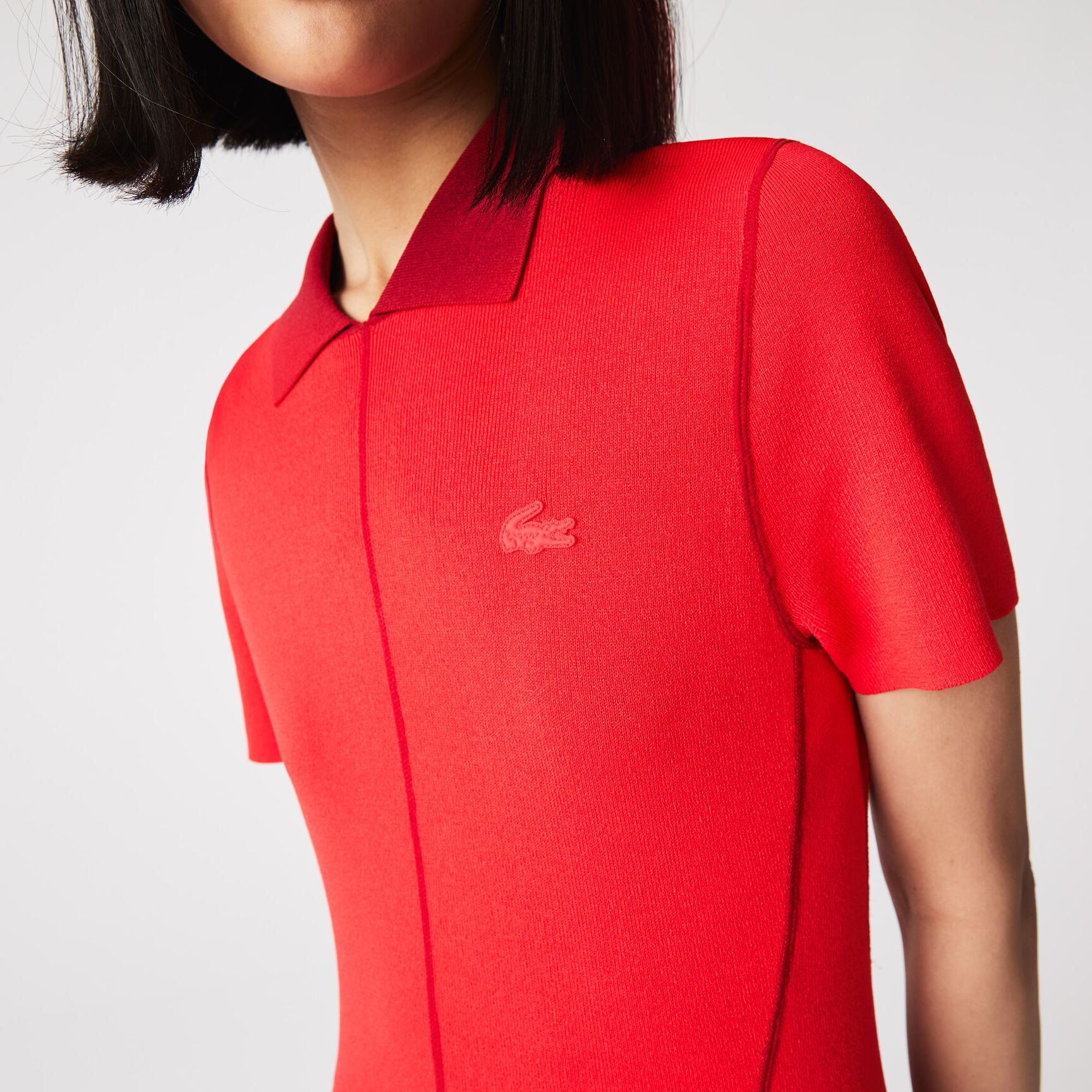 فستان بولو سكيتر نسيج بارز للنساء فستان بولو سكيتر نسيج بارز للنساء