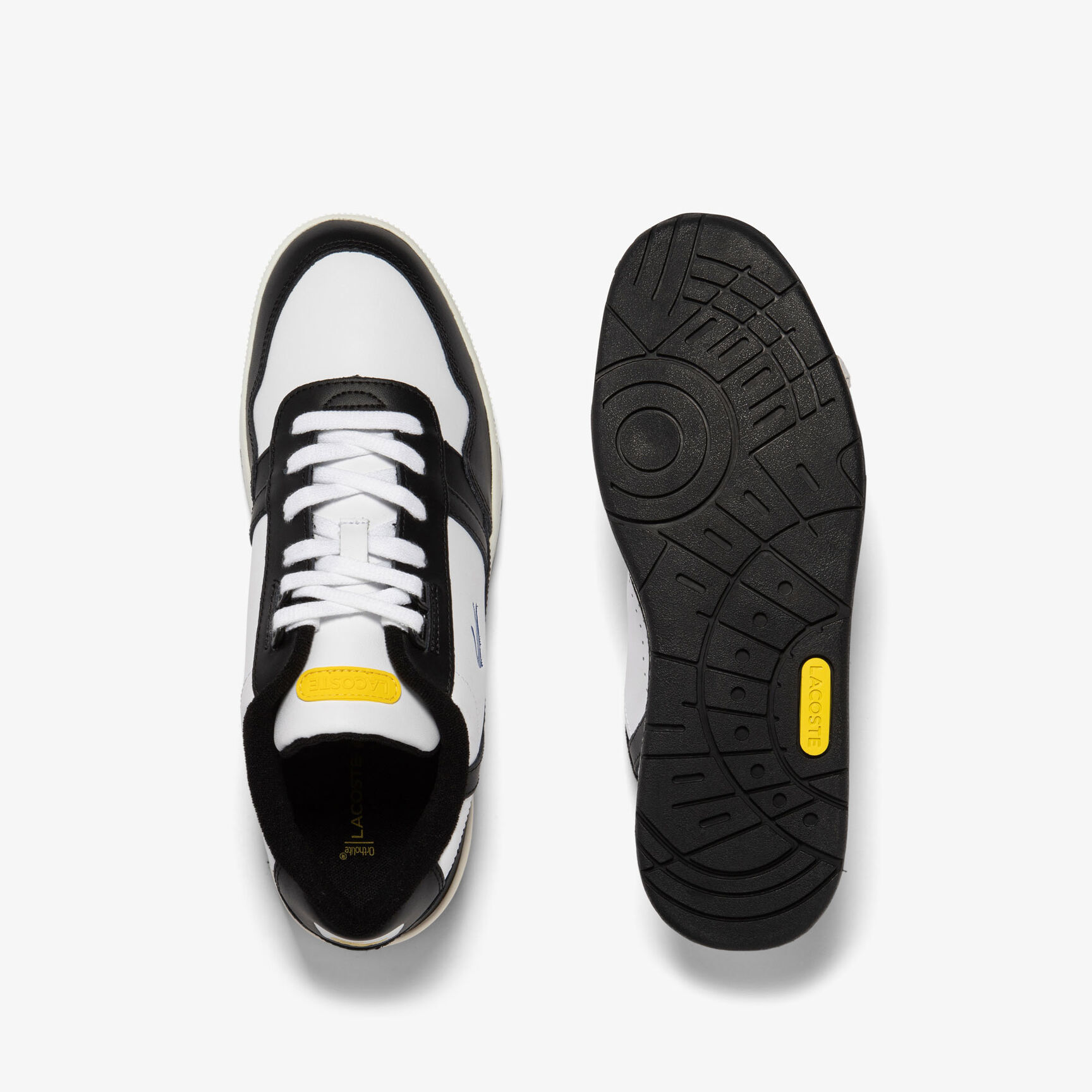 سنيكرز لاكوست تي كليب جلد بتفاصيل بلون مغاير للرجال سنيكرز لاكوست تي كليب جلد بتفاصيل بلون مغاير للرجال