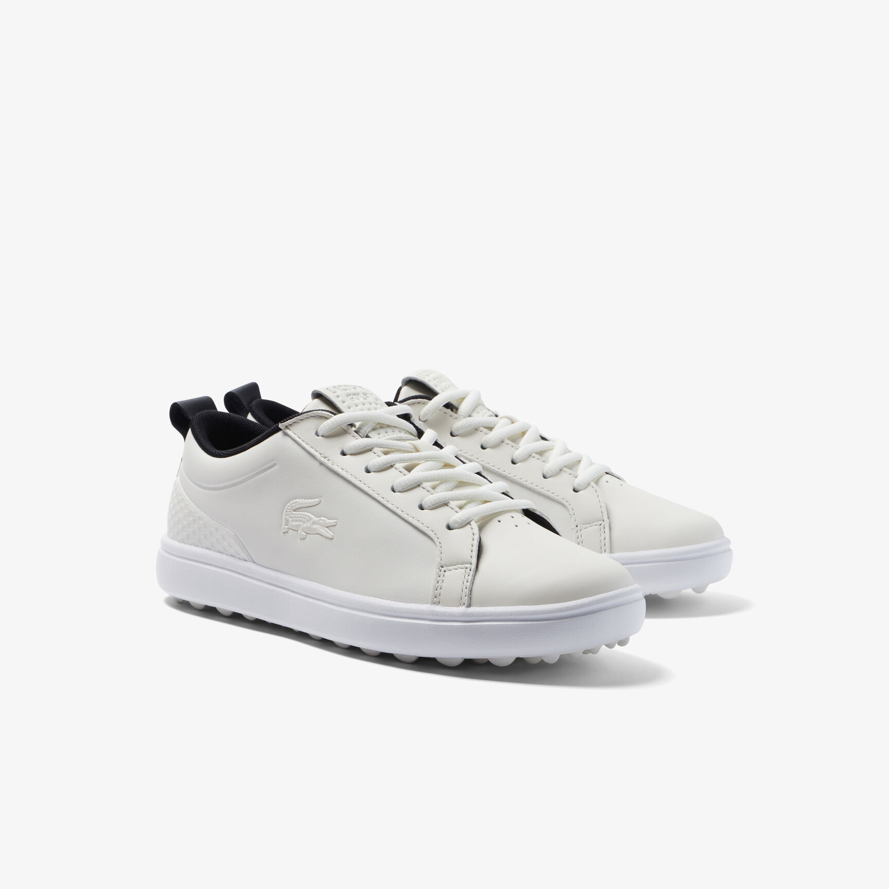 سنيكرز لاكوست جي اليت من خامات صناعية من نفس اللون للنساء سنيكرز لاكوست جي اليت من خامات صناعية من نفس اللون للنساء