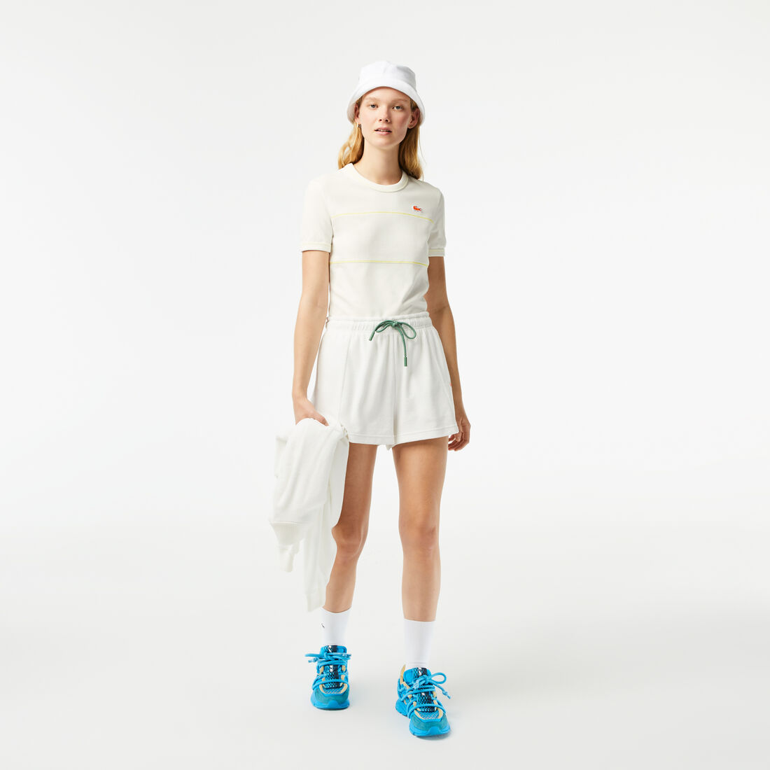 تيشيرت قطن بيكيه عضوي صناعة فرنسية بفتحة رقبة مستديرة للنساء تيشيرت قطن بيكيه عضوي صناعة فرنسية بفتحة رقبة مستديرة للنساء