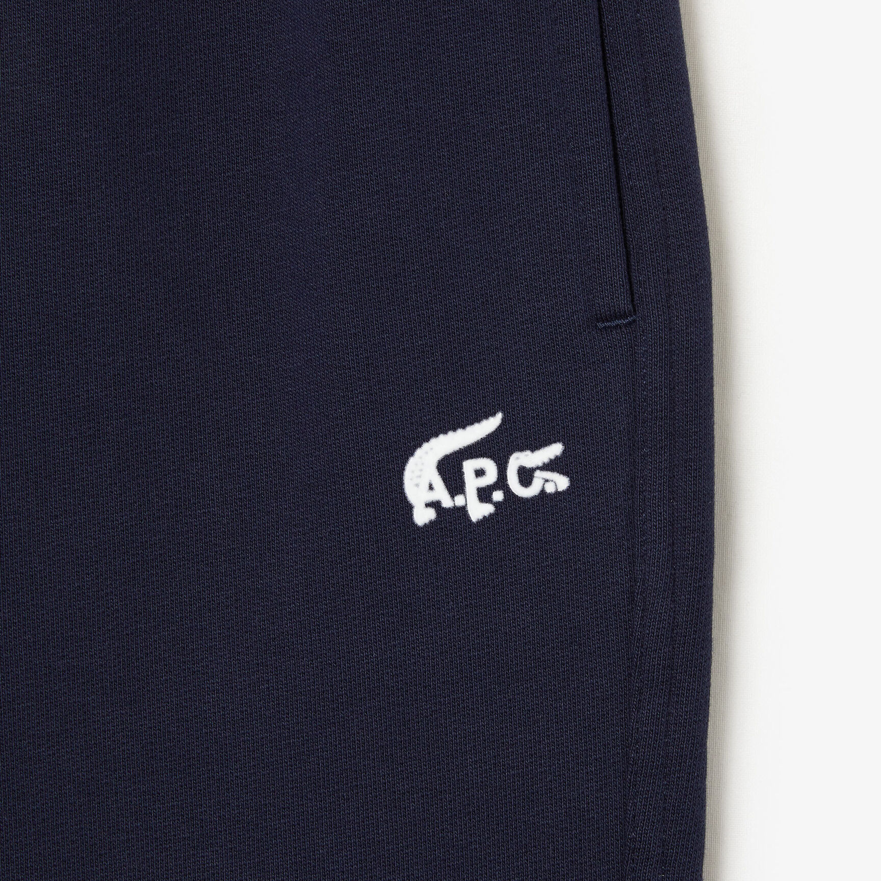 بنطال رياضي صوف قطني للرجال مجموعة Lacoste x A.P.C. بنطال رياضي صوف قطني للرجال مجموعة Lacoste x A.P.C.