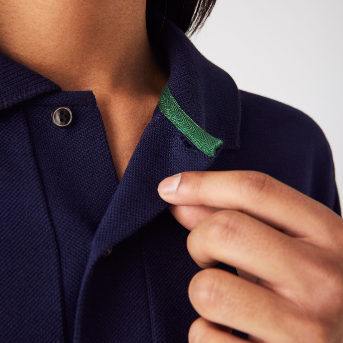 تيشيرت بولو لاكوست بيكيه قطن عضوي بقصة كلاسيكية للرجال مجموعة L.12.12 تيشيرت بولو لاكوست بيكيه قطن عضوي بقصة كلاسيكية للرجال مجموعة L.12.12