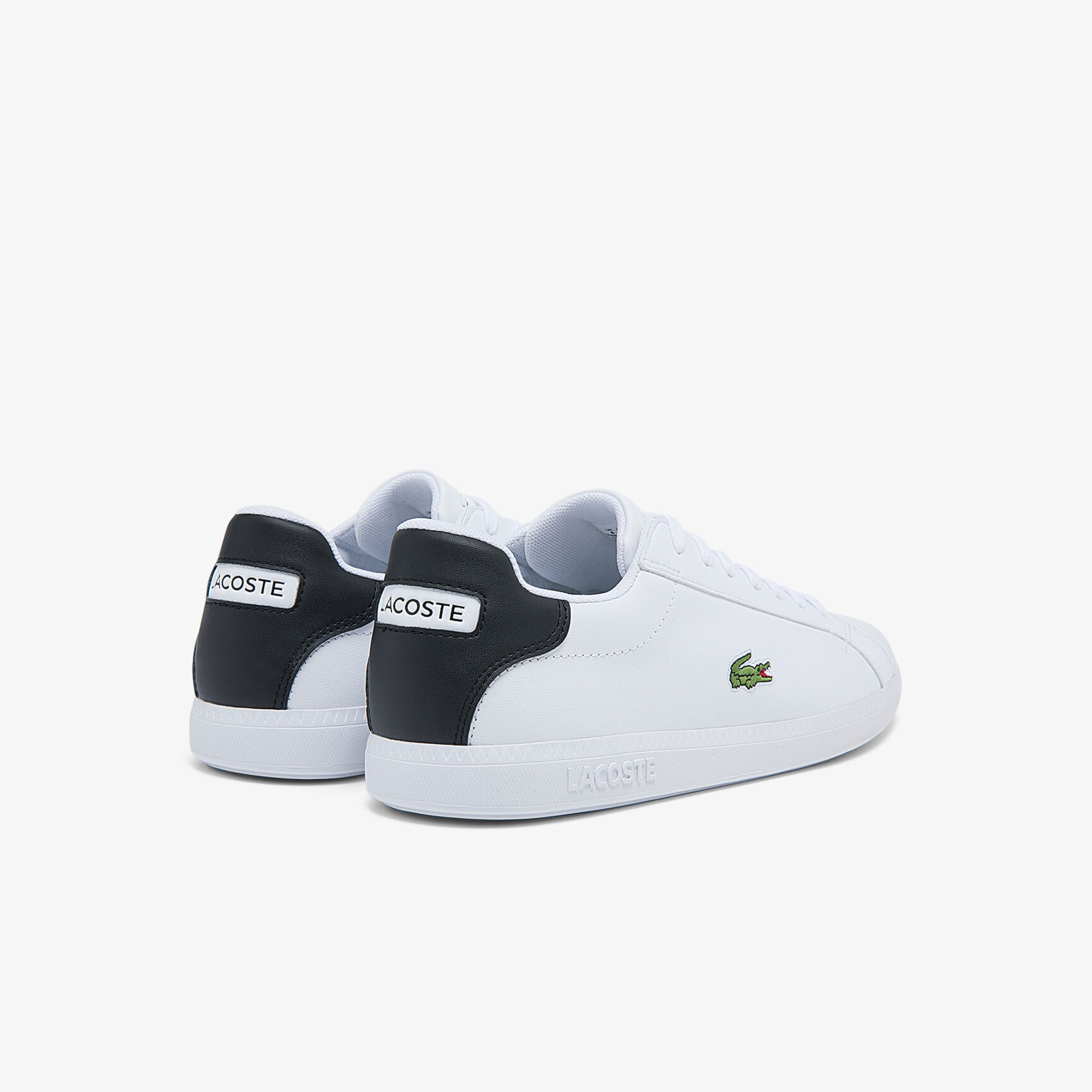 حذاء سنيكرز رجالي جلدي و مواد صناعية حذاء سنيكرز رجالي جلدي و مواد صناعية