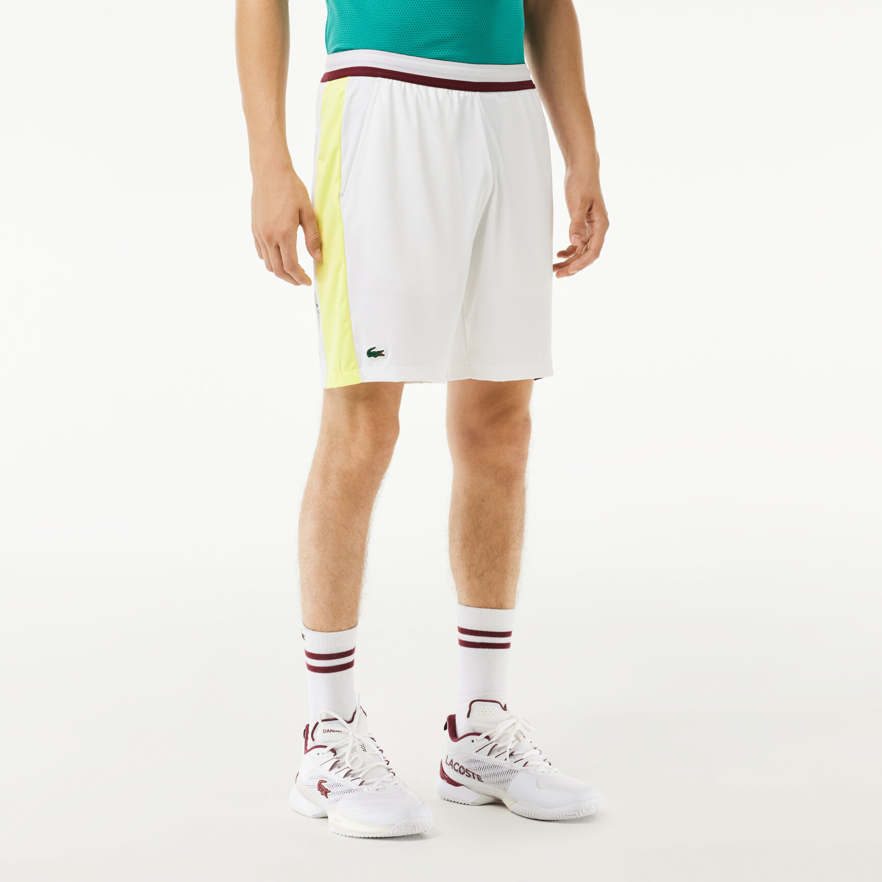 شورت رياضي بطبعة مميزة لكلمة Lacoste Lacoste Tennis x Daniil Medvedev Regular Fit Shorts - GH1098-00-Q0I