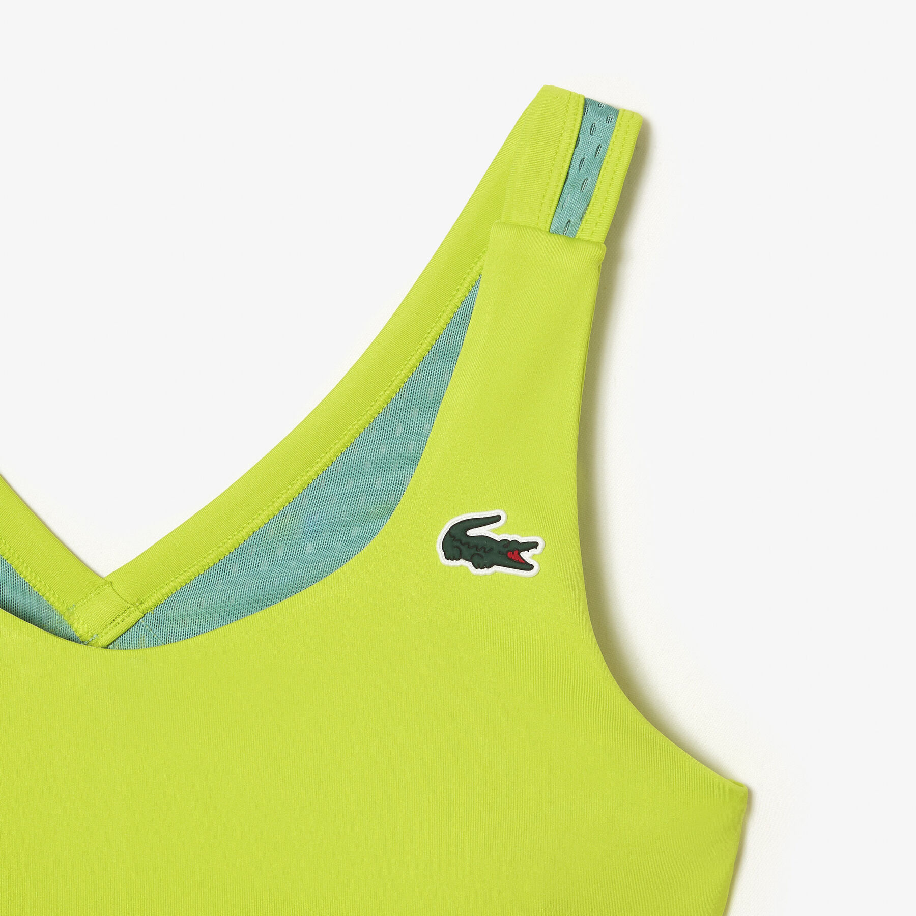 Women’s Lacoste Sport Ultra-Dry Recycled Polyester Sports Bra women s lacoste sport ultra dry recycled polyester sports bra