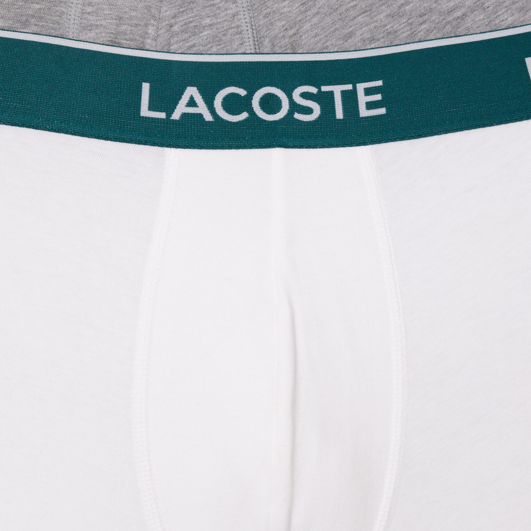 طقم بوكسر لاكوست بطبعة الشعار بألياف دقيقة للرجال، 3 قطع Pack Of 3 Casual Black Trunks - 5H3389-00-NUA