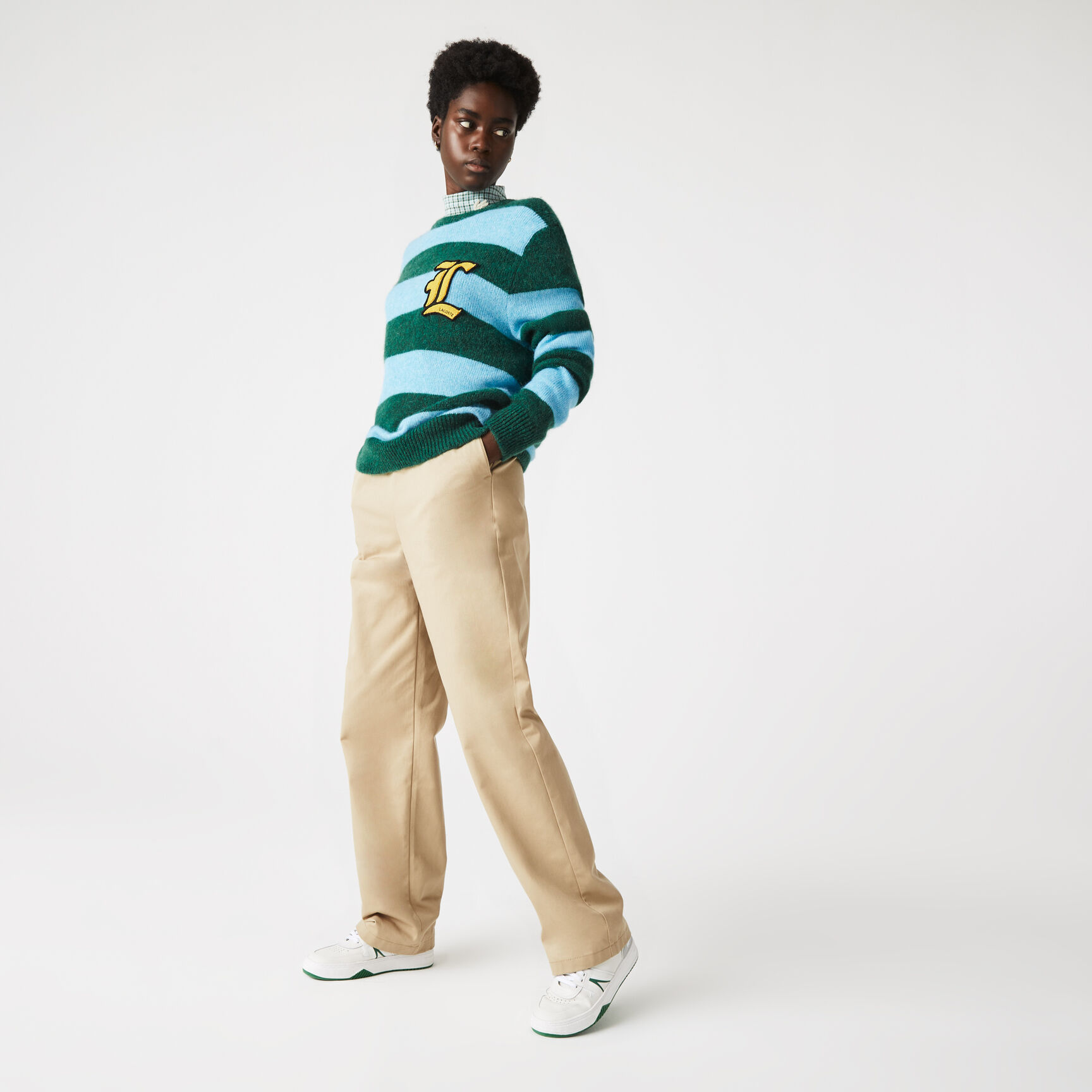 سترة من مزيج الصوف المخططة للجنسين من مجموعة Lacoste L!VE سترة من مزيج الصوف المخططة للجنسين من مجموعة Lacoste L!VE