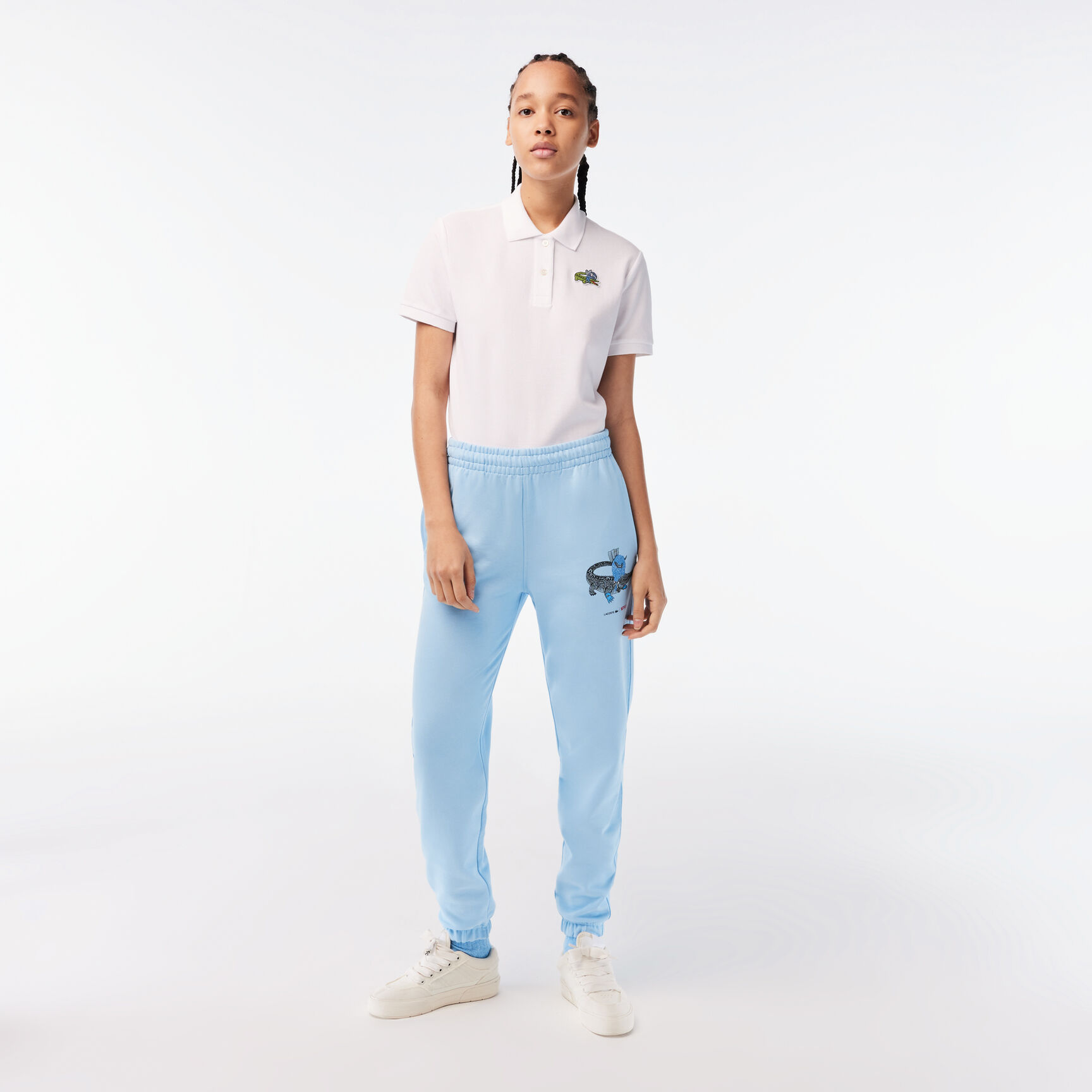 بنطال رياضي فائق النعومة للنساء مجموعة Lacoste x Netflix بنطال رياضي فائق النعومة للنساء مجموعة Lacoste x Netflix