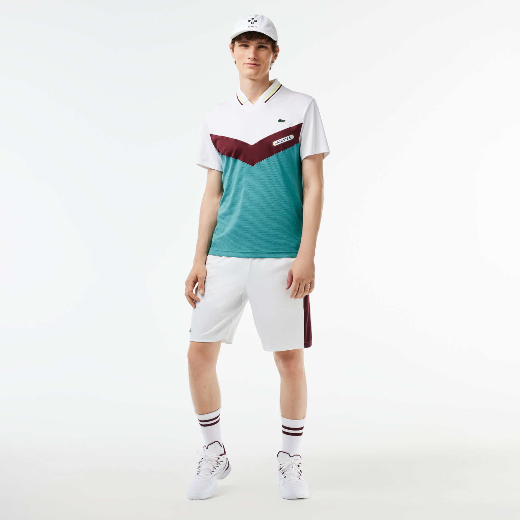 تي شيرت بولو بنقشة شعار الماركة وياقة بلون مغاير وقصّة كلاسيكية Slim Fit Lacoste Tennis x Daniil Medvedev Seamless Effect Polo Shirt - DH1099-00-Q7I