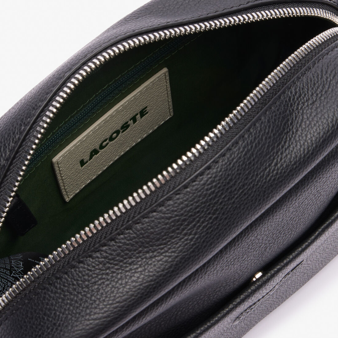 حقيبة كتف سيتي كورت من الجلد المحبب City Court Shoulder Bag with Adjustable Strap - NF4506IE-000