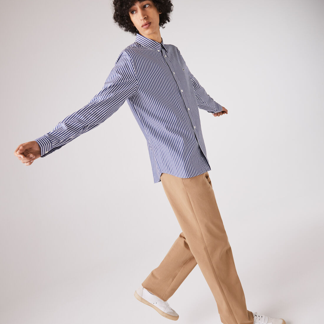 قميص قطن مخطط بقصة عادية للرجال قميص قطن مخطط بقصة عادية للرجال