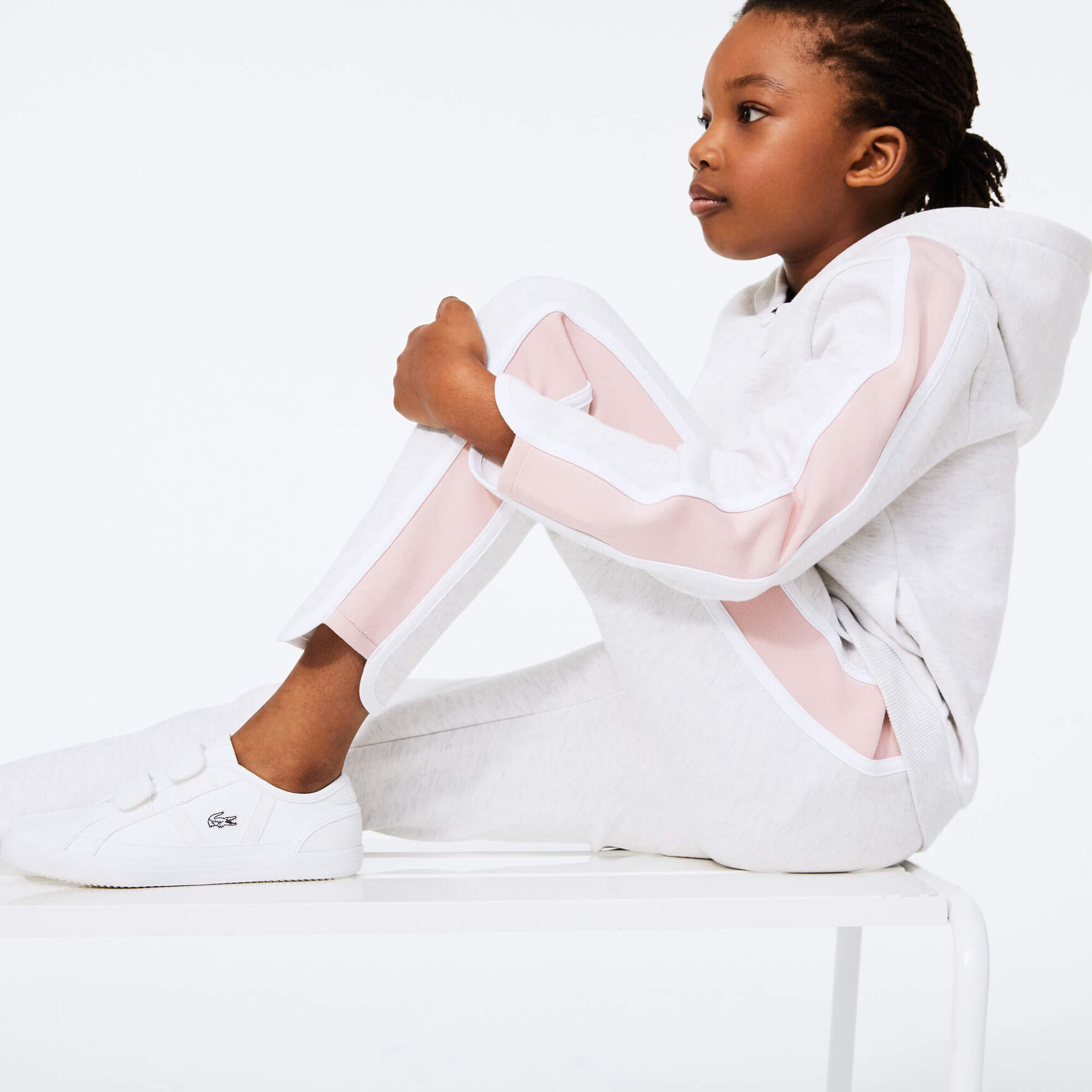 قميص ثقيل مزود بسحاب وغطاء للرأس مصنوع من مزيج قطني للبنات قميص ثقيل مزود بسحاب وغطاء للرأس مصنوع من مزيج قطني للبنات