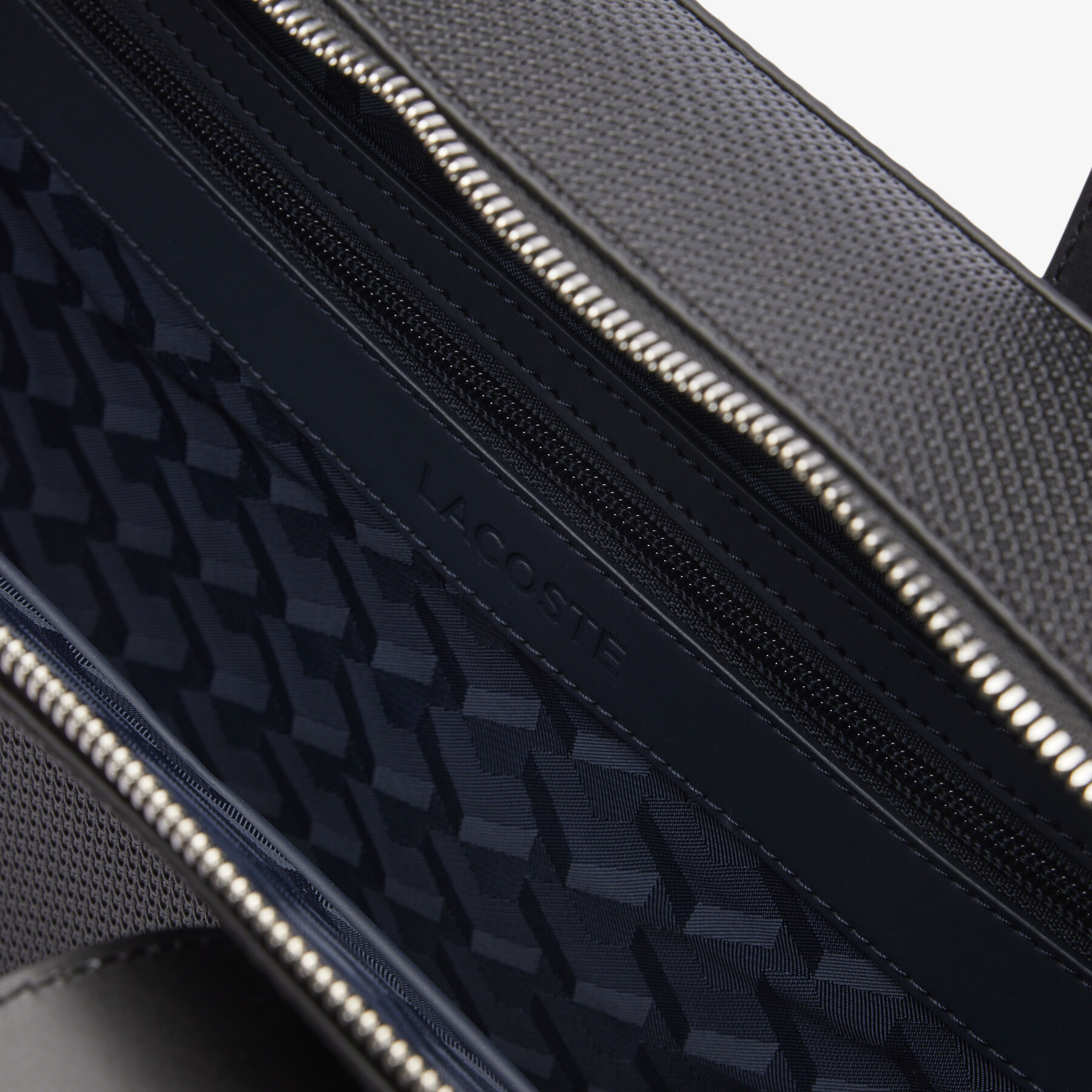 حقيبة لابتوب جلدية من شانتاكو Chantaco Leather Laptop Bag - NH2921CE-000