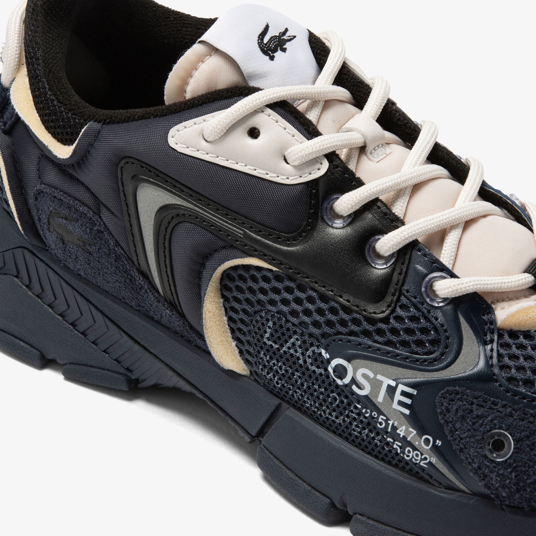 سنيكرز لاكوست L003 نيو قماش للرجال Men's Lacoste L003 Neo Textile Trainers - 45SMA0001-075