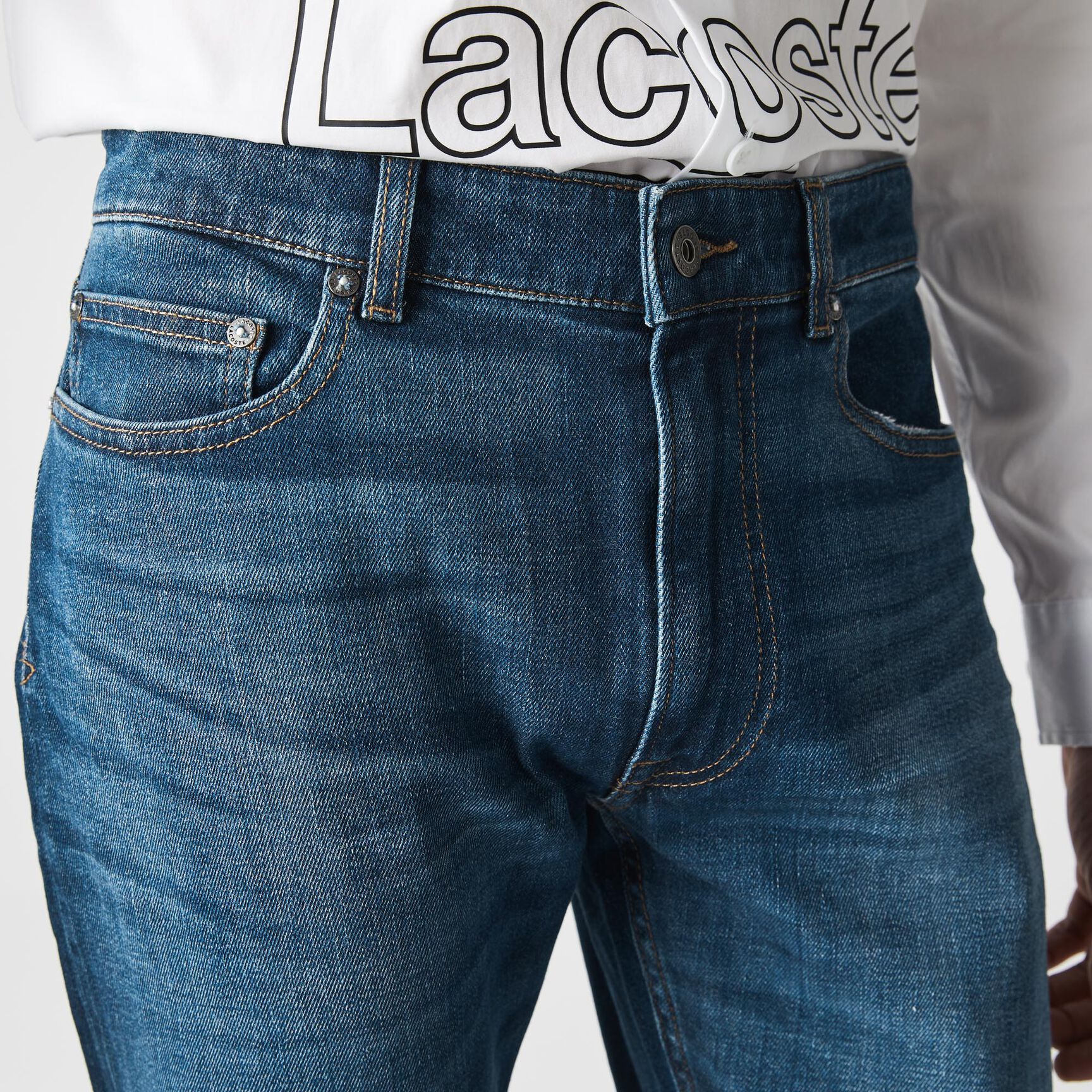 بنطال جينز بقصة ضيقة من الدنيم المرن مع 5 جيوب للرجال