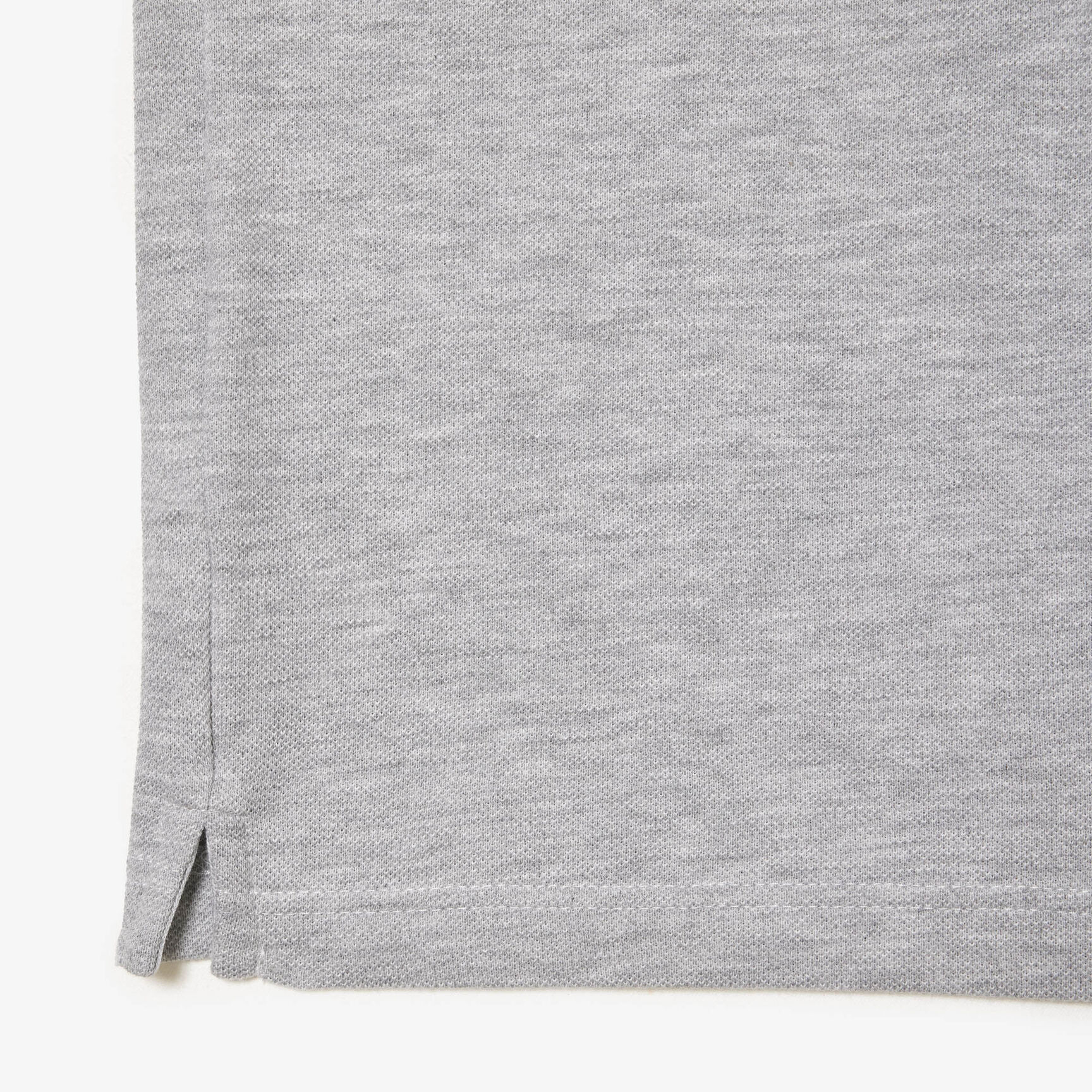 قميص بولو بيكيه بقصة ضيقة L.12.12 Original L.12.12 Slim Fit Polo Shirt - PH4012-00-CCA