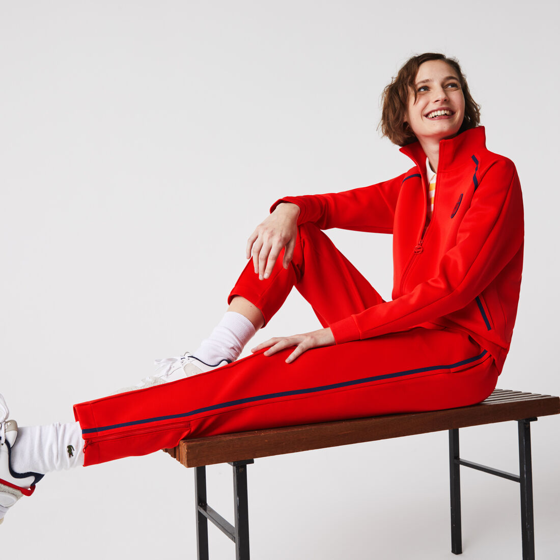 Women’s Straight Cut Contrast Bands Tracksuit Pants Women’s Straight Cut Contrast Bands Tracksuit Pants