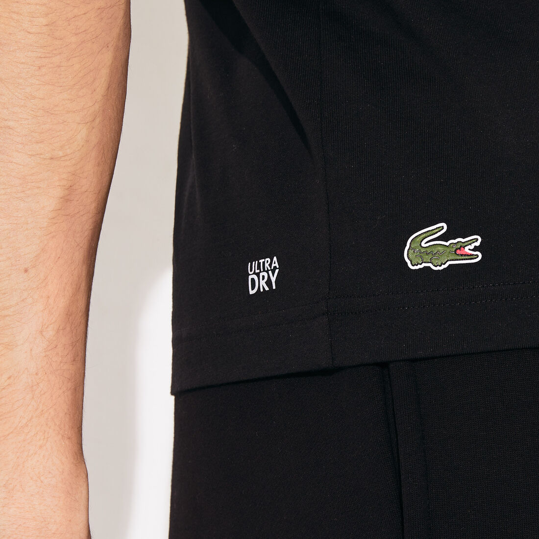 Men's Lacoste SPORT Crocodile Printed Breathable T-shirt Men's Lacoste SPORT Crocodile Printed Breathable T-shirt