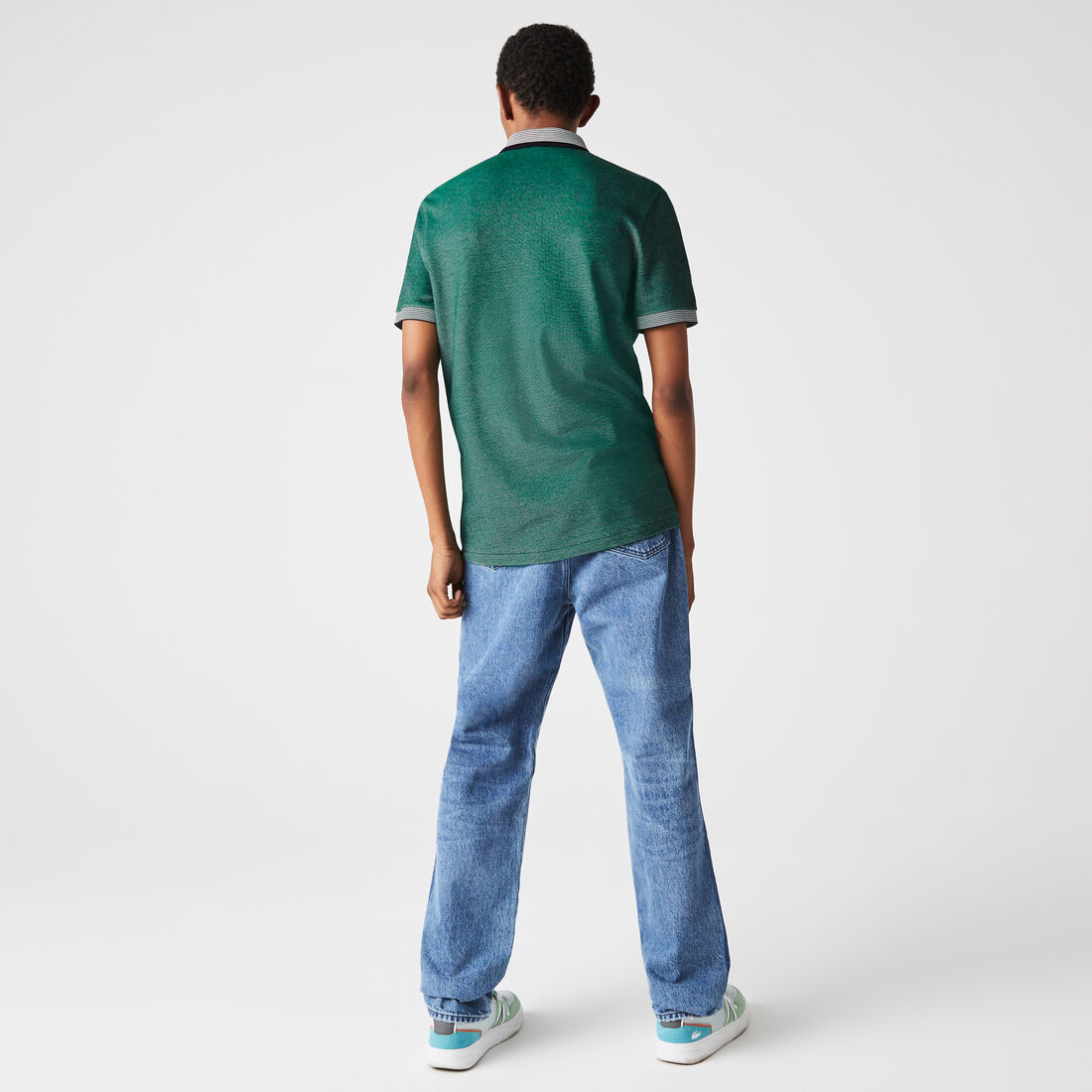 تيشيرت بولو لاكوست قطن بقصة عادية وحواف مخططة للرجال تيشيرت بولو لاكوست قطن بقصة عادية وحواف مخططة للرجال