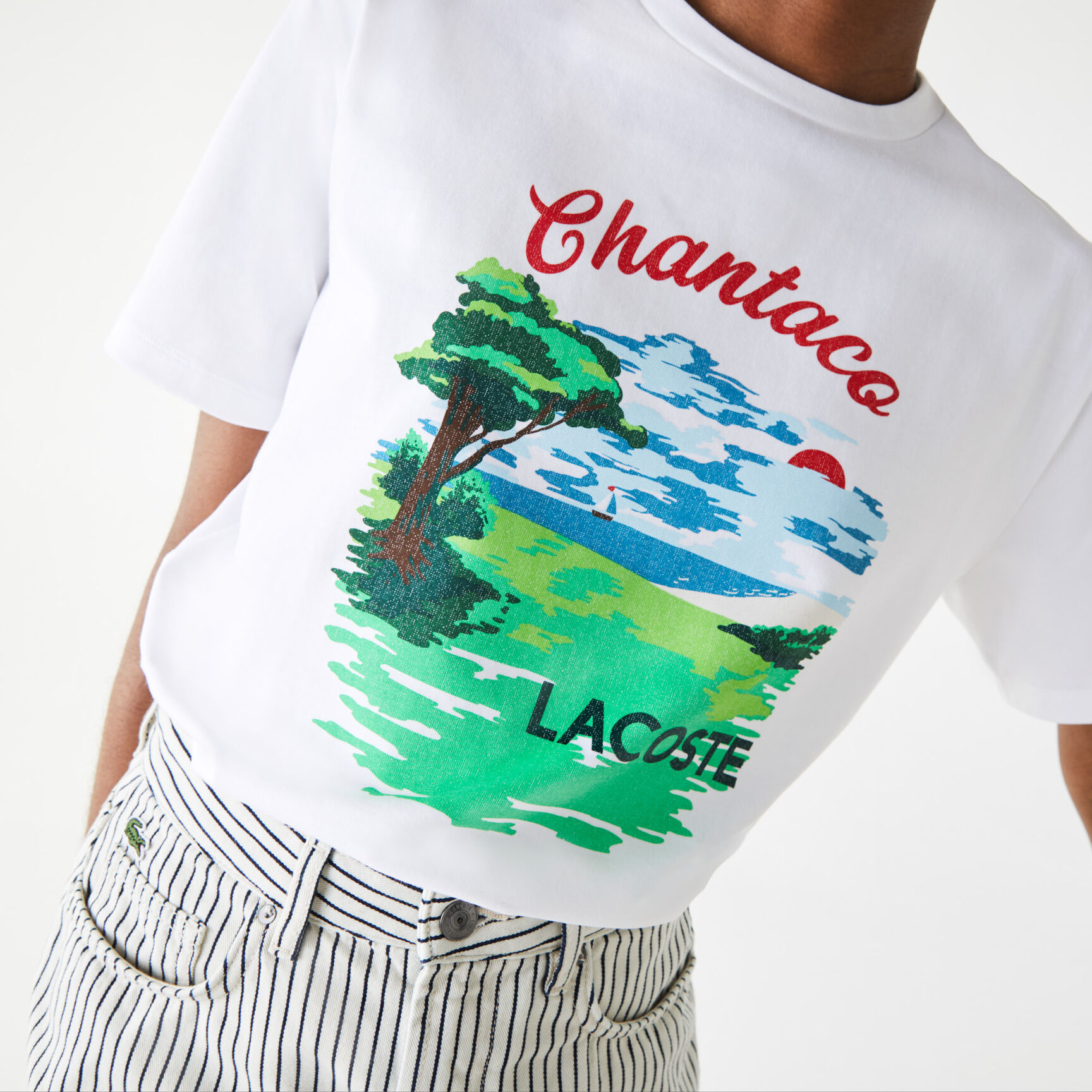 تي شيرت قطني للنساء بفتحة رقبة مستديرة وطباعة Chantaco