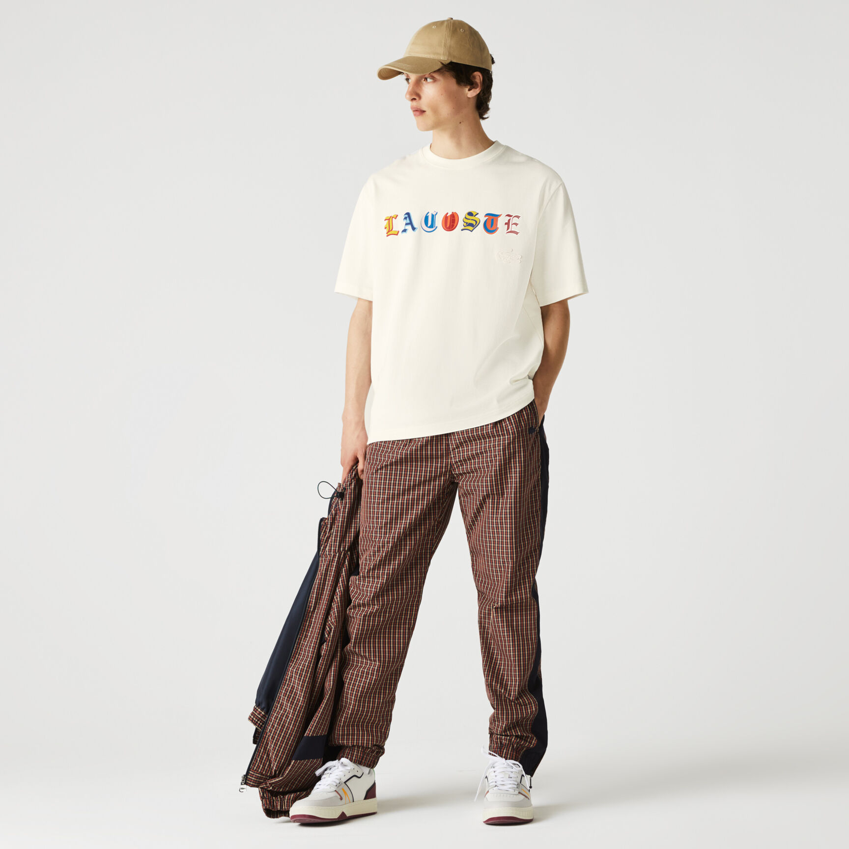 تيشيرت رجالي من القطن متعدد الألوان ذو قصة فضفاضة من مجموعة Lacoste L!VE