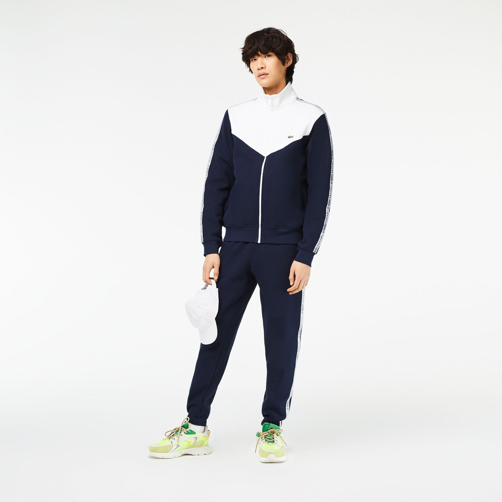 بنطال رياضي لاكوست مخطط بشعار الماركة للرجال بنطال رياضي لاكوست مخطط بشعار الماركة للرجال