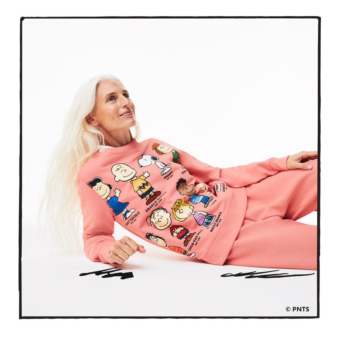 كنزة نسائية من القطن العضوي من Lacoste x Peanuts Crew Neck