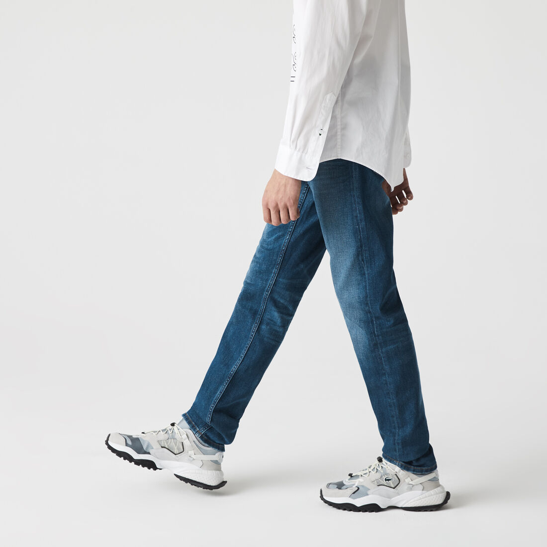 بنطال جينز بقصة ضيقة من الدنيم المرن مع 5 جيوب للرجال بنطال جينز بقصة ضيقة من الدنيم المرن مع 5 جيوب للرجال