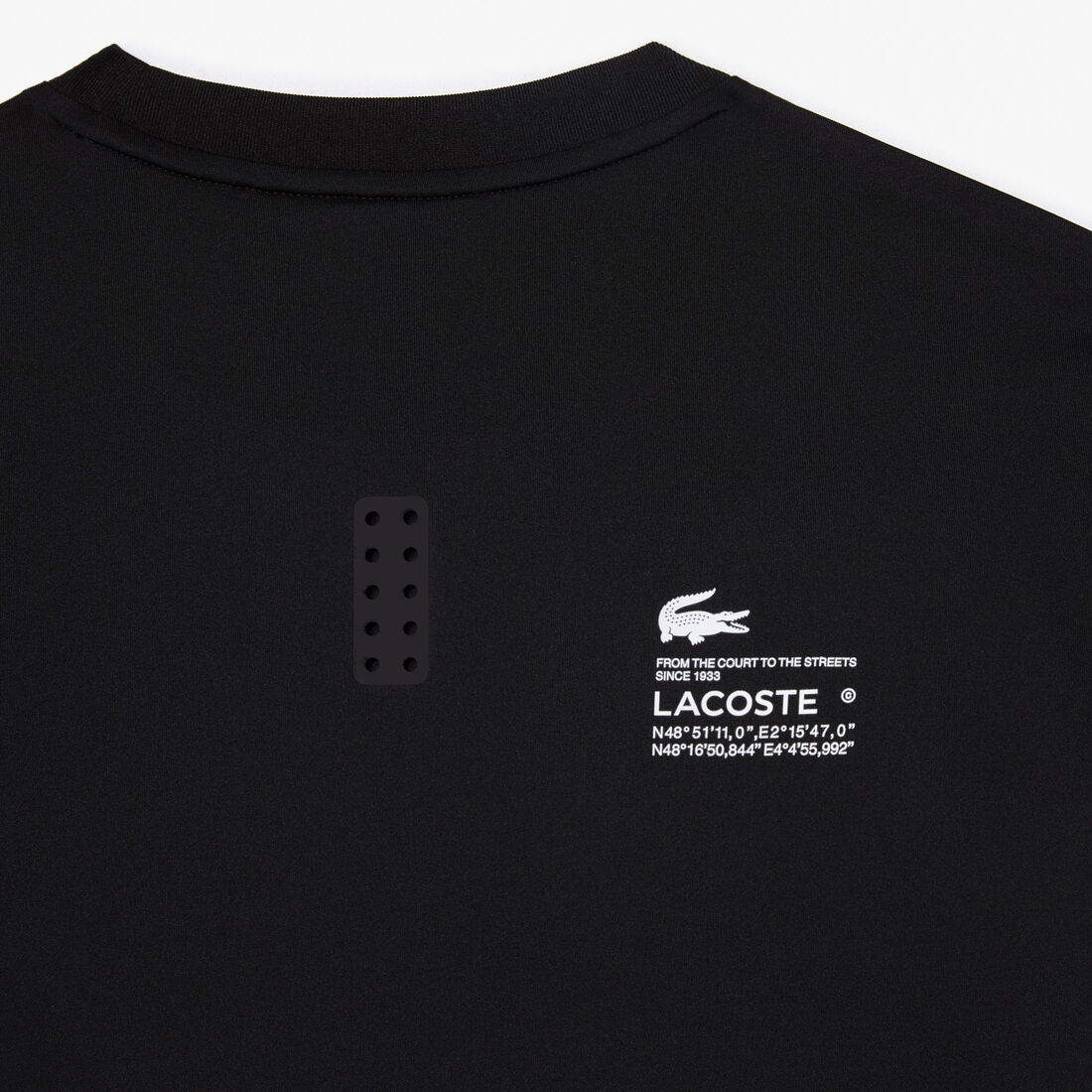 تي شيرت لاكوست بقصّة فضفاضة وفتحة رقبة مستديرة وطبعة التمساح للرجال Men's Lacoste Sport Slim Fit Stretch Jersey T-shirt - TH5207-00-031