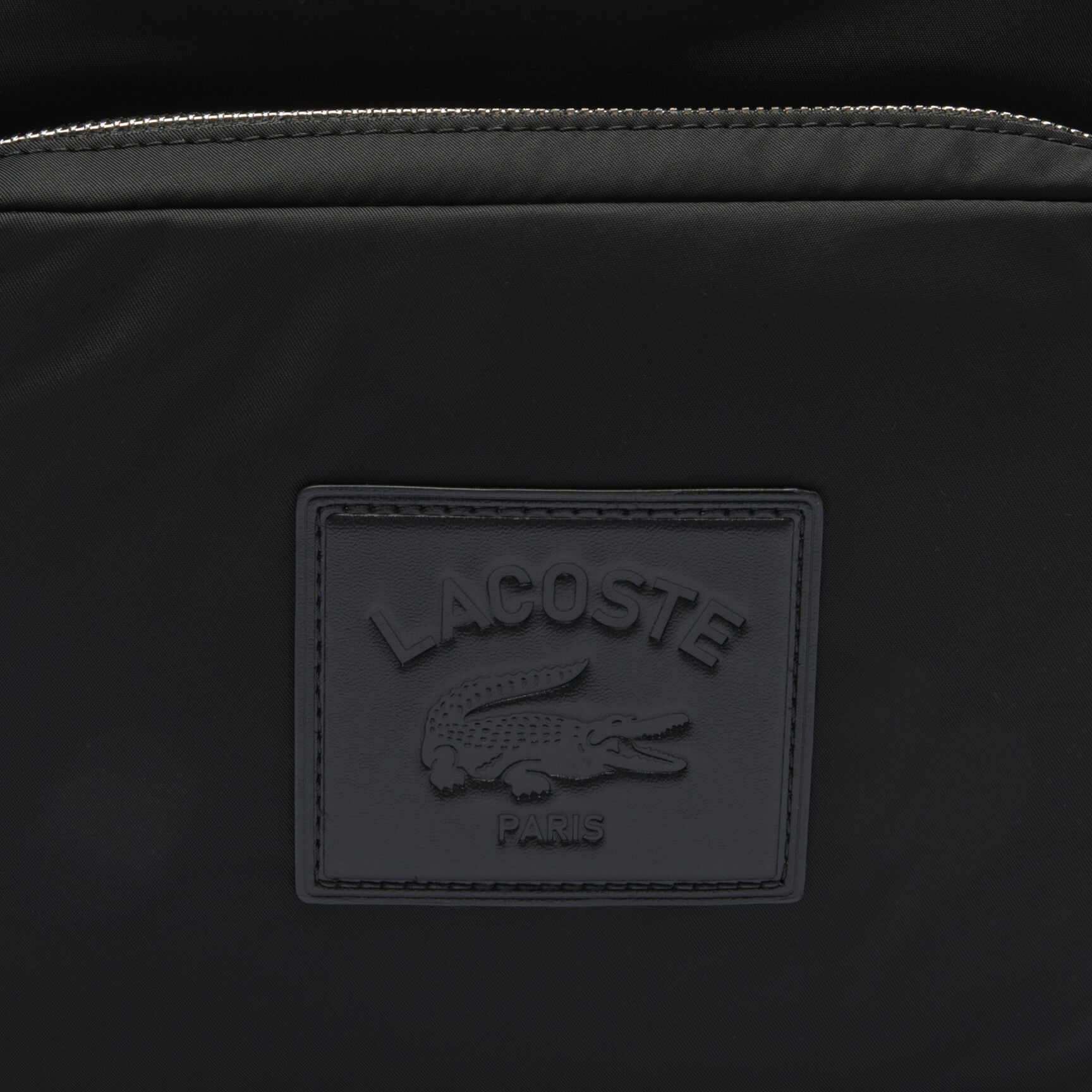 حقيبة ظهر لاكوست الكلاسيكية Lacoste Classics Backpack - NH5077IX-000