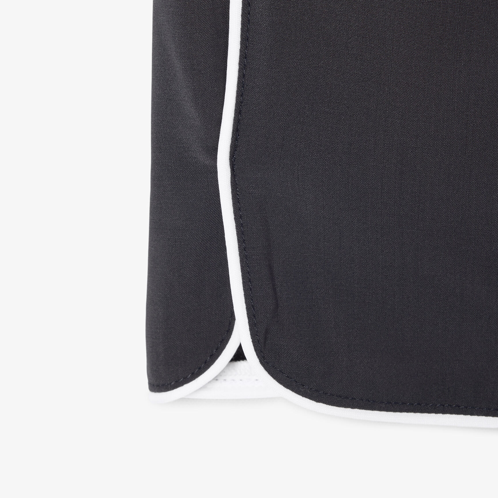 شورت من مزيج الصوف بقصة مريحة Relaxed Fit Wool Blend Shorts - GH1966-00-S5T