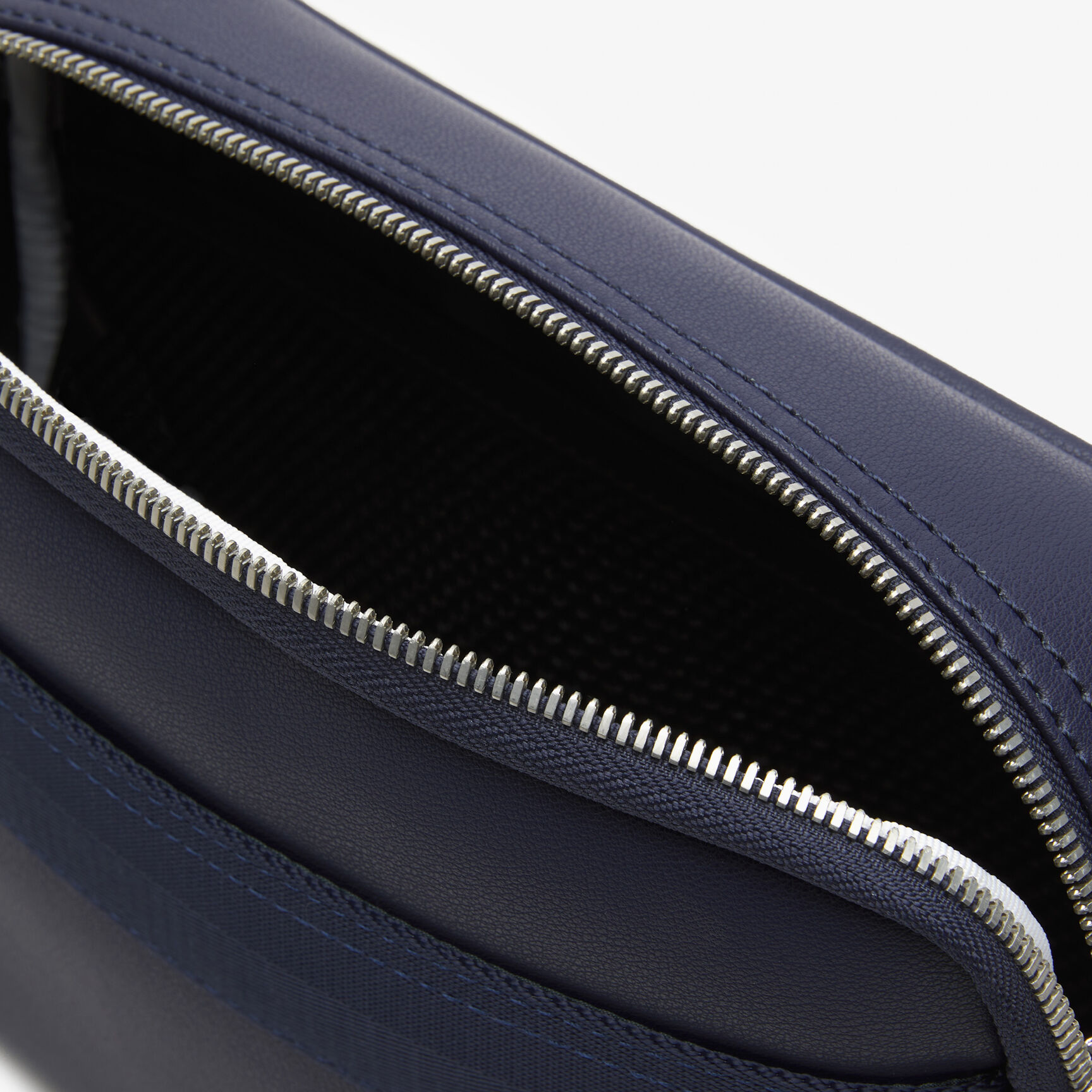 Men's Lacoste Contrast Edge Reporter Bag