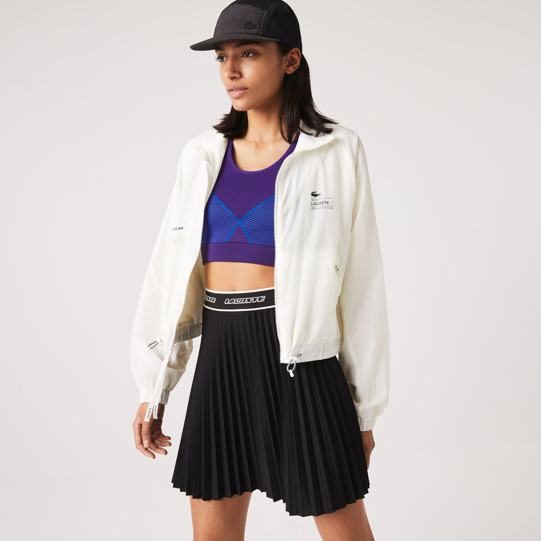 جاكيت لاكوست نايلون ببطانة شبكية للنساء جاكيت لاكوست نايلون ببطانة شبكية للنساء