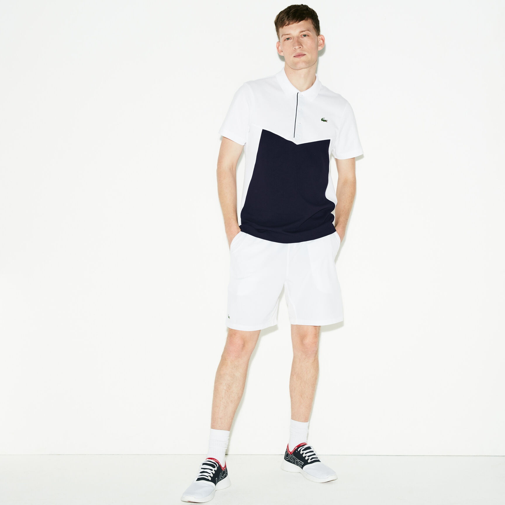 قميص تنس بولو للرجال من قطن شديد الخفة وألوان متعددة من مجموعة Lacoste SPORT قميص تنس بولو للرجال من قطن شديد الخفة وألوان متعددة من مجموعة Lacoste SPORT