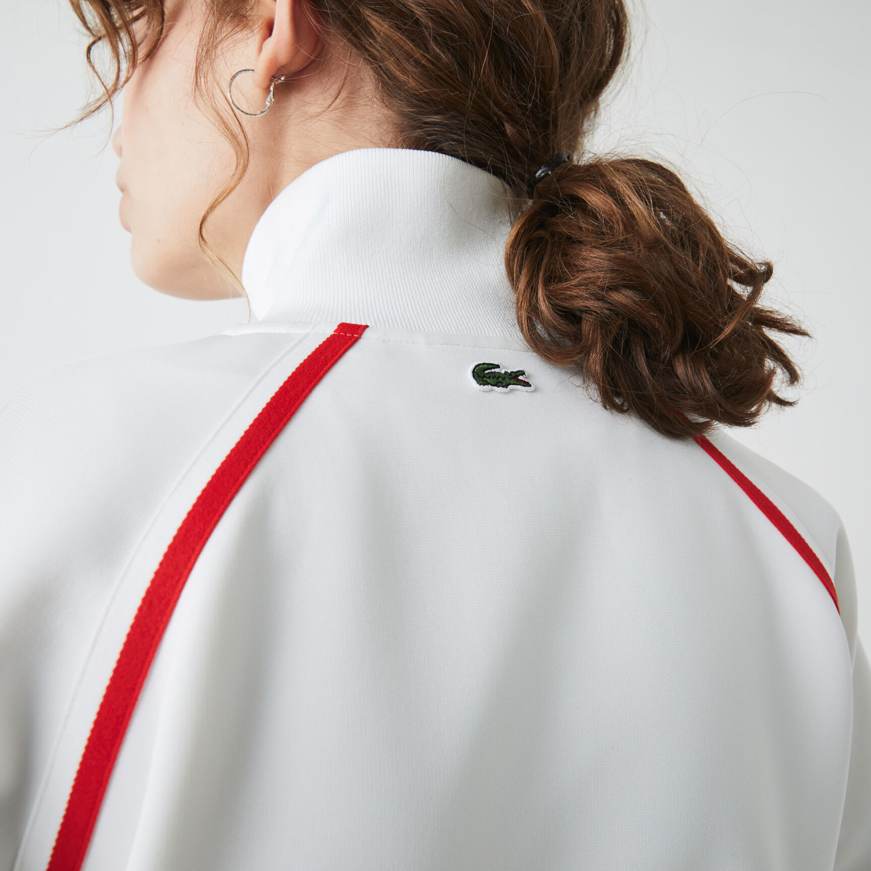 سويت شيرت بسحاب للنساء مع ياقة واقفة وطراز الفينتيج القديم سويت شيرت بسحاب للنساء مع ياقة واقفة وطراز الفينتيج القديم