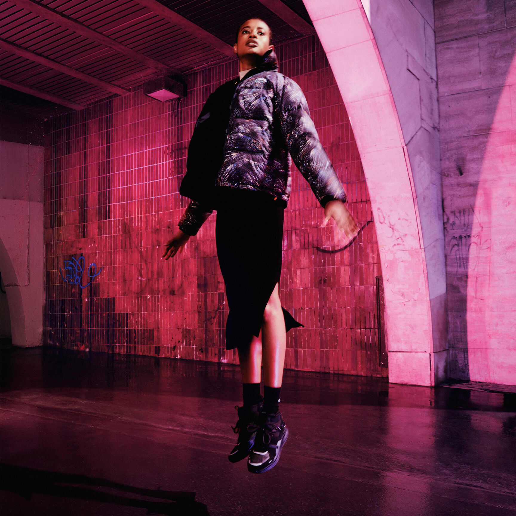 جاكيت مبطن مع طبعات من مجموعة National Geographic للنساء جاكيت مبطن مع طبعات من مجموعة National Geographic للنساء