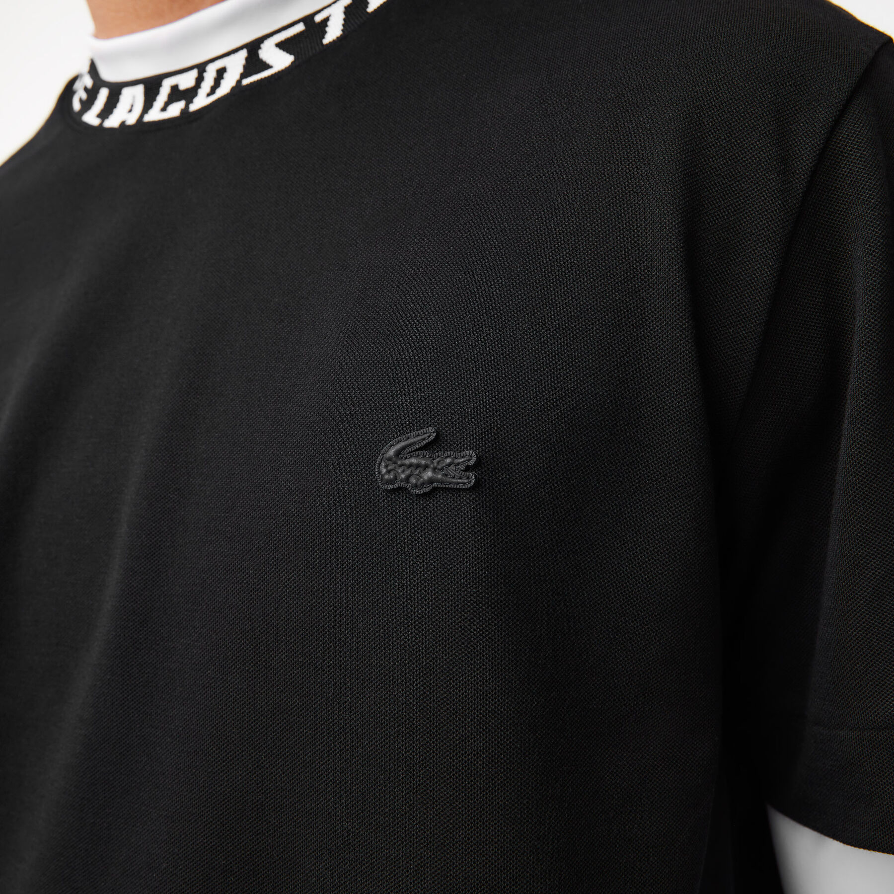Men's Lacoste Regular Fit Branded Collar T-shirt Men's Lacoste Regular Fit Branded Collar T-shirt - TH9687-00-031