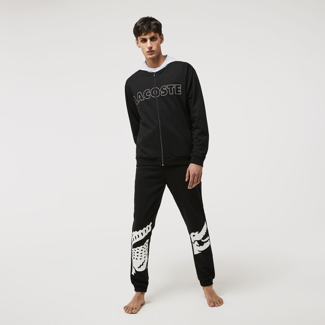 هودي بيت صوف قطني بشعار الماركة للرجال هودي بيت صوف قطني بشعار الماركة للرجال